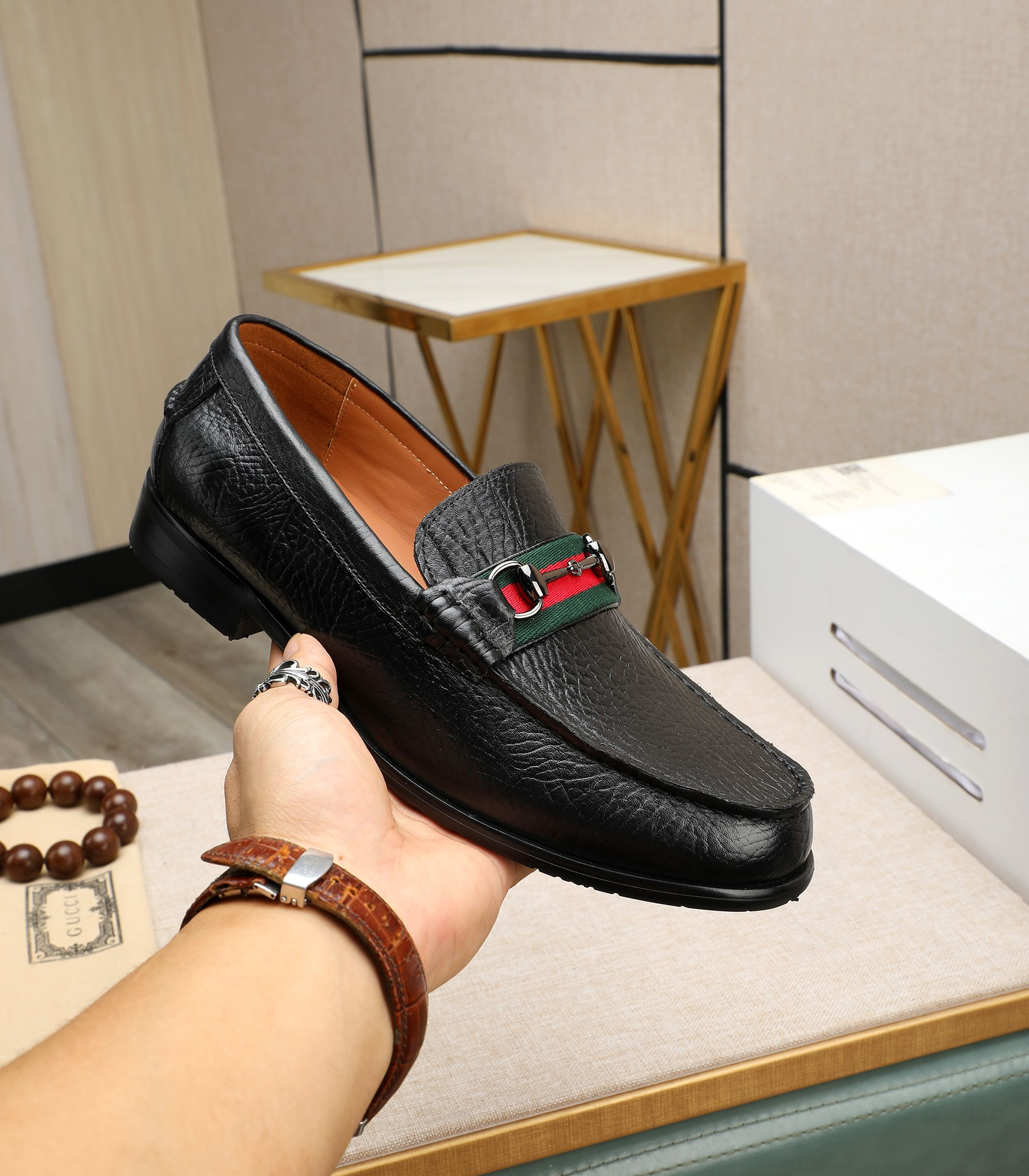 Gucci men's leather shoes-113