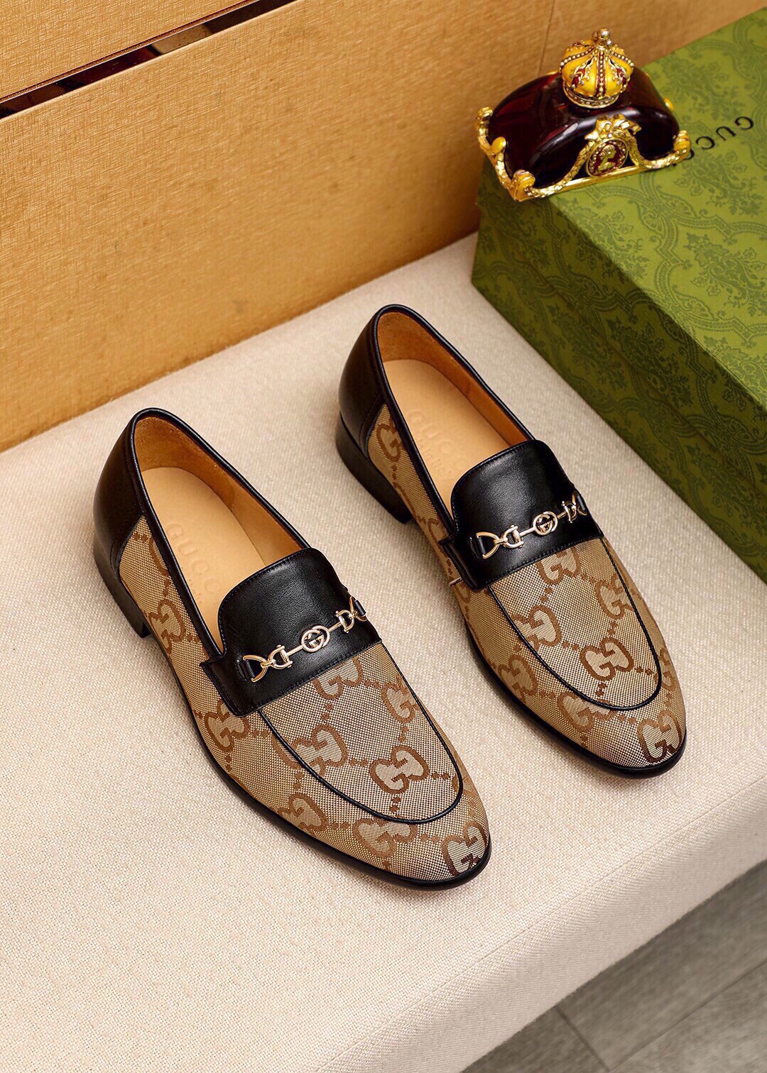 Gucci men's leather shoes-117