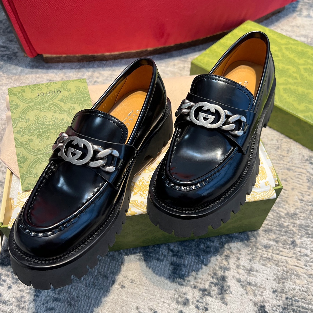 Gucci women's leather shoes-74