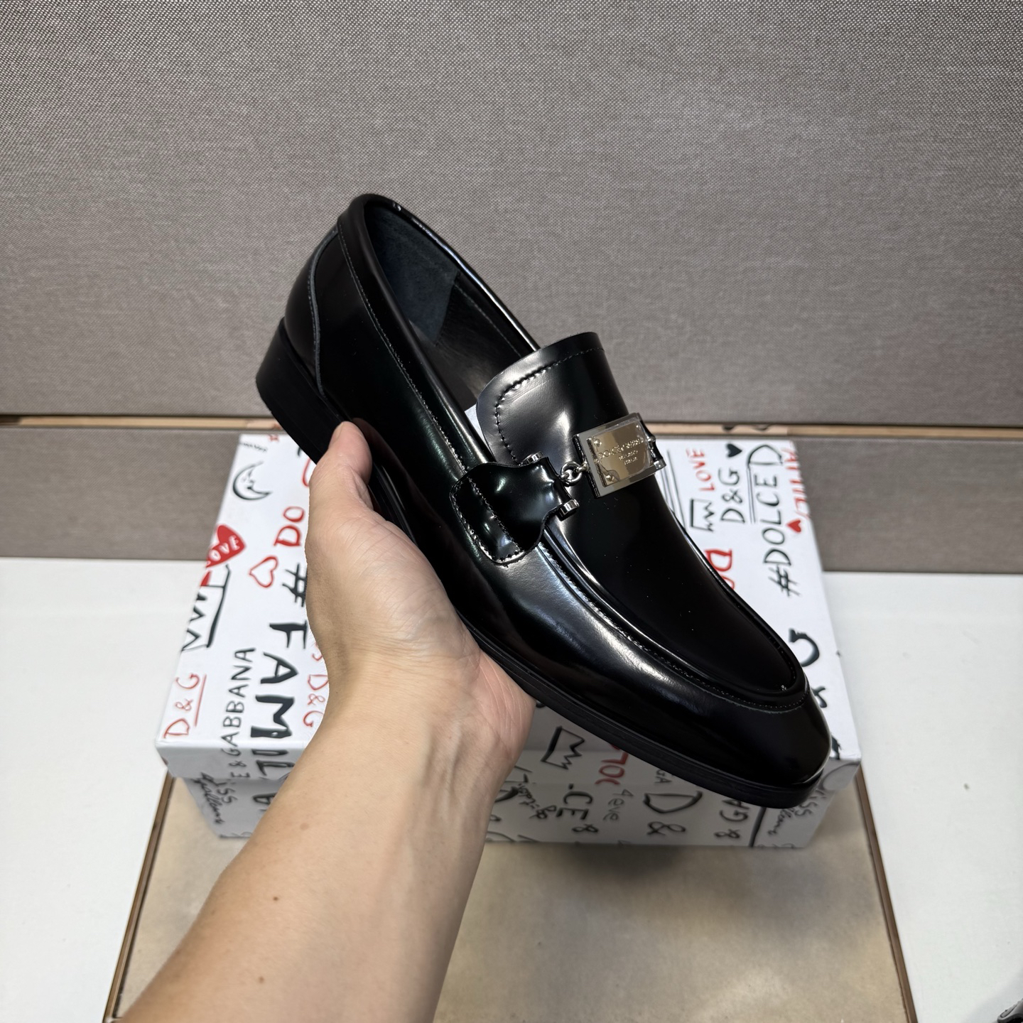 D&G men's leather shoes-89