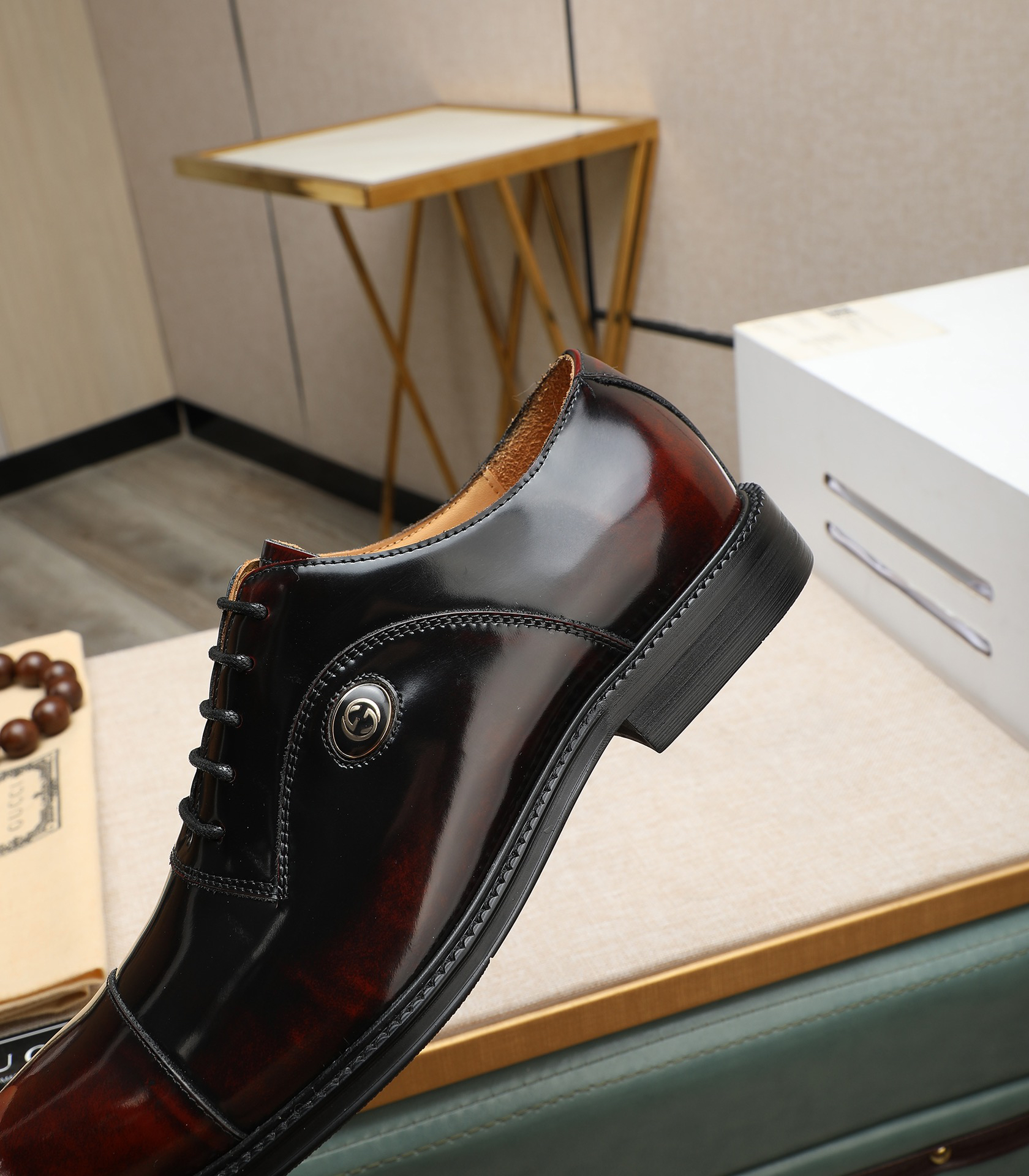 Gucci men's leather shoes-127