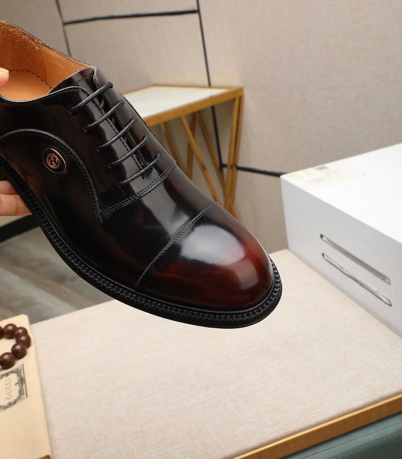 Gucci men's leather shoes-127