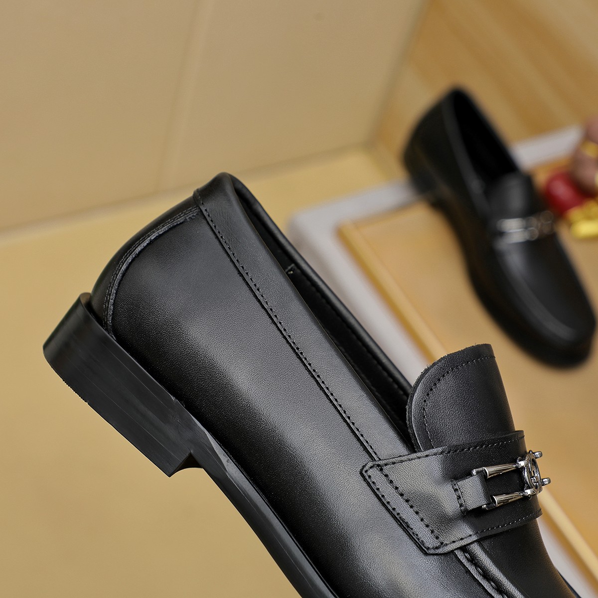 Gucci men's leather shoes-131