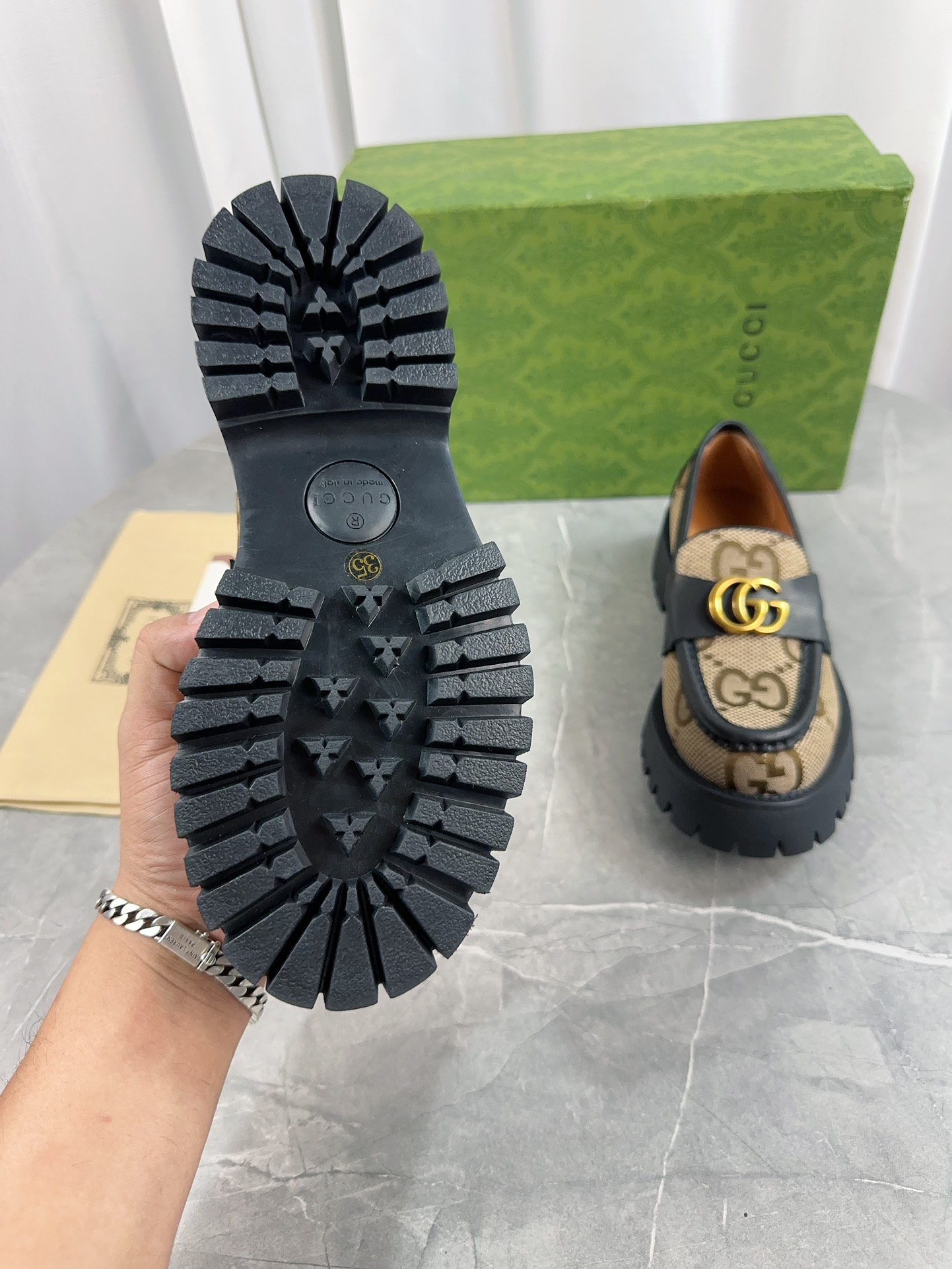 Gucci women's leather shoes-99