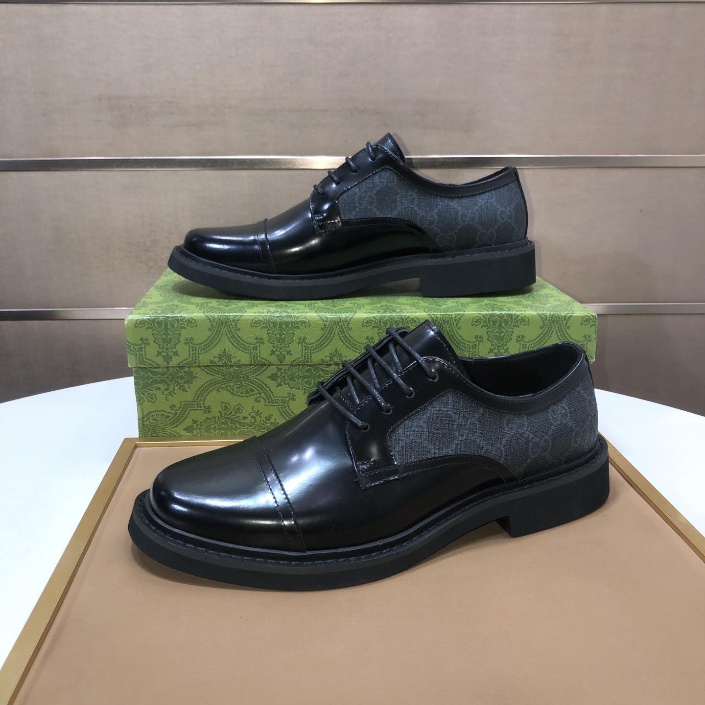 Gucci men's leather shoes-140
