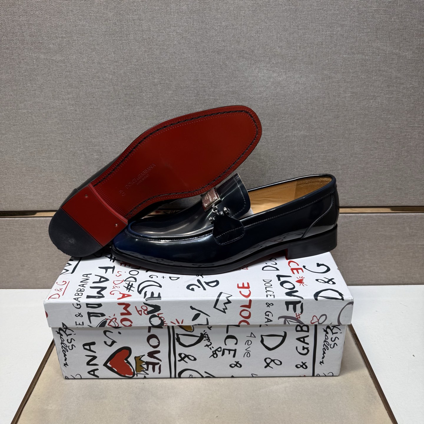 D&G men's leather shoes-105