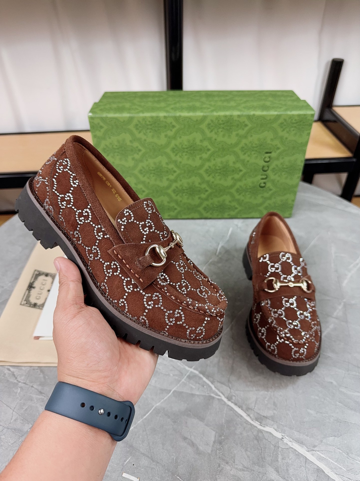 Gucci women's leather shoes-117