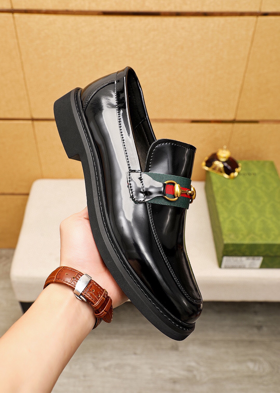 Gucci men's leather shoes-116