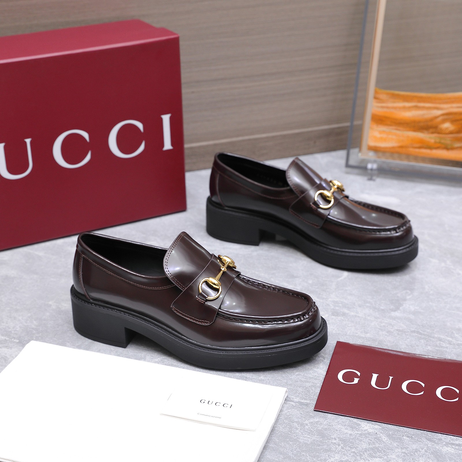 Gucci women's leather shoes-32