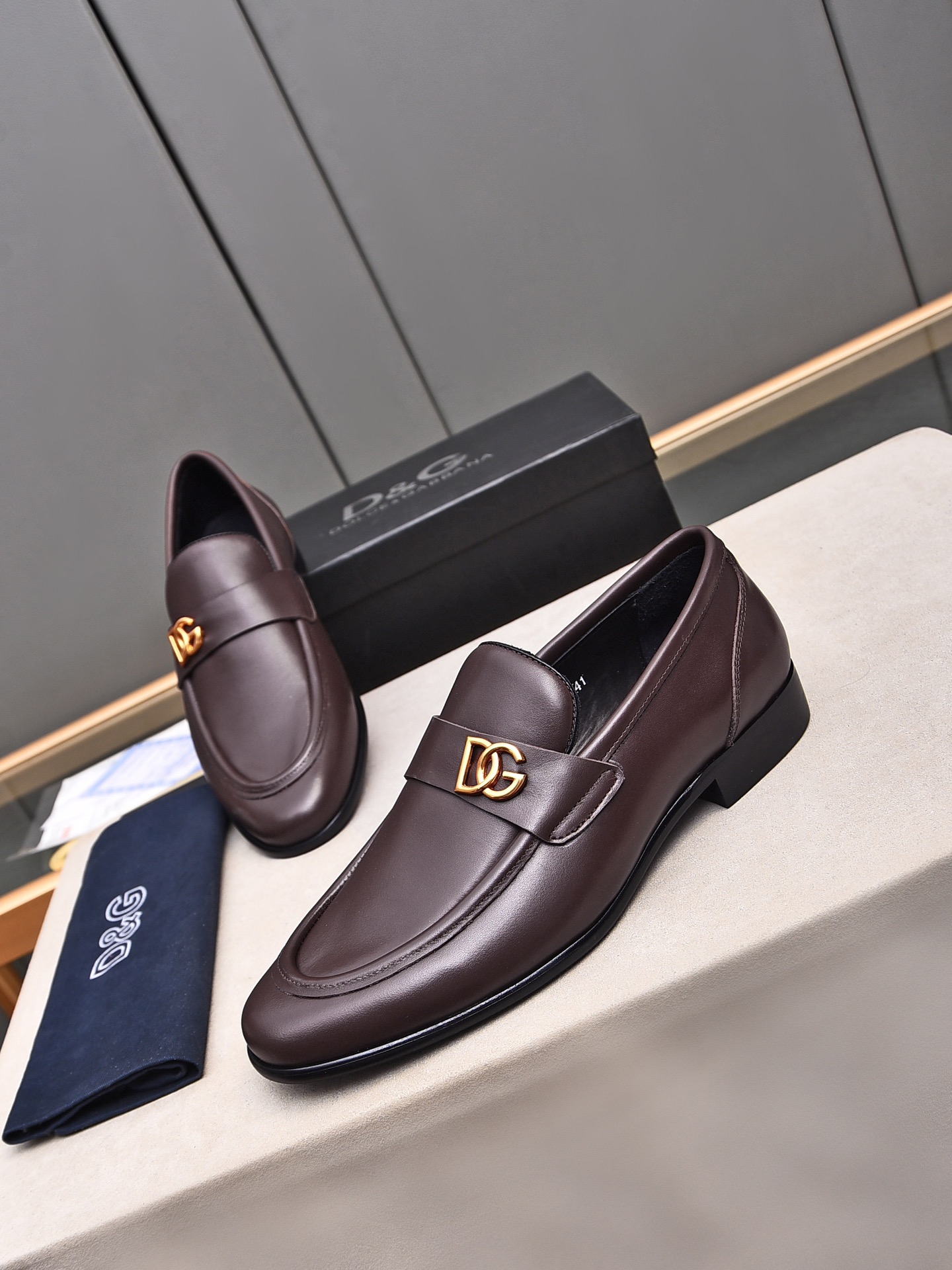 D&G men's leather shoes-17