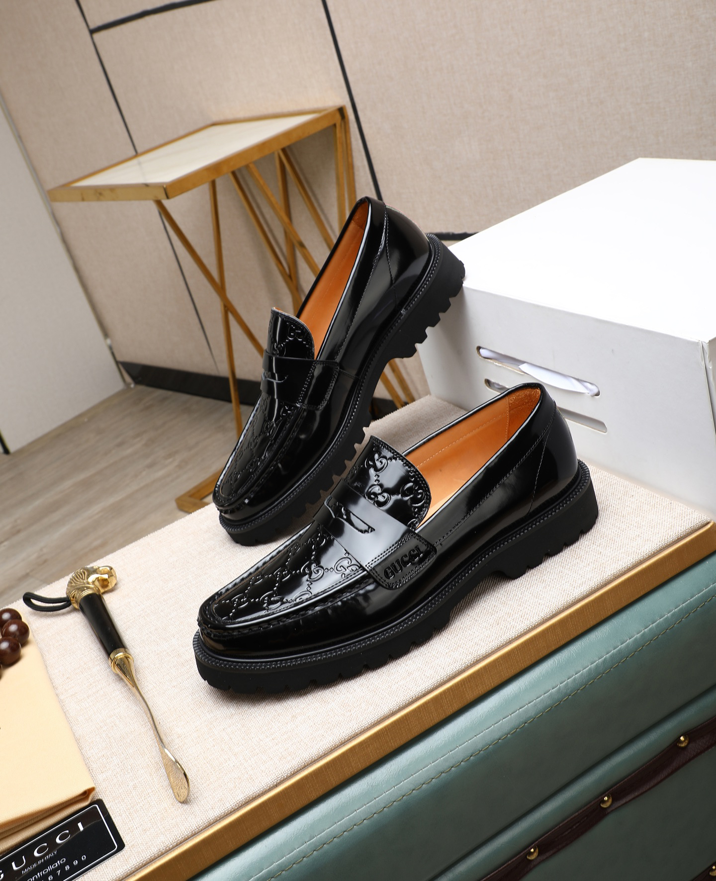 Gucci men's leather shoes-59