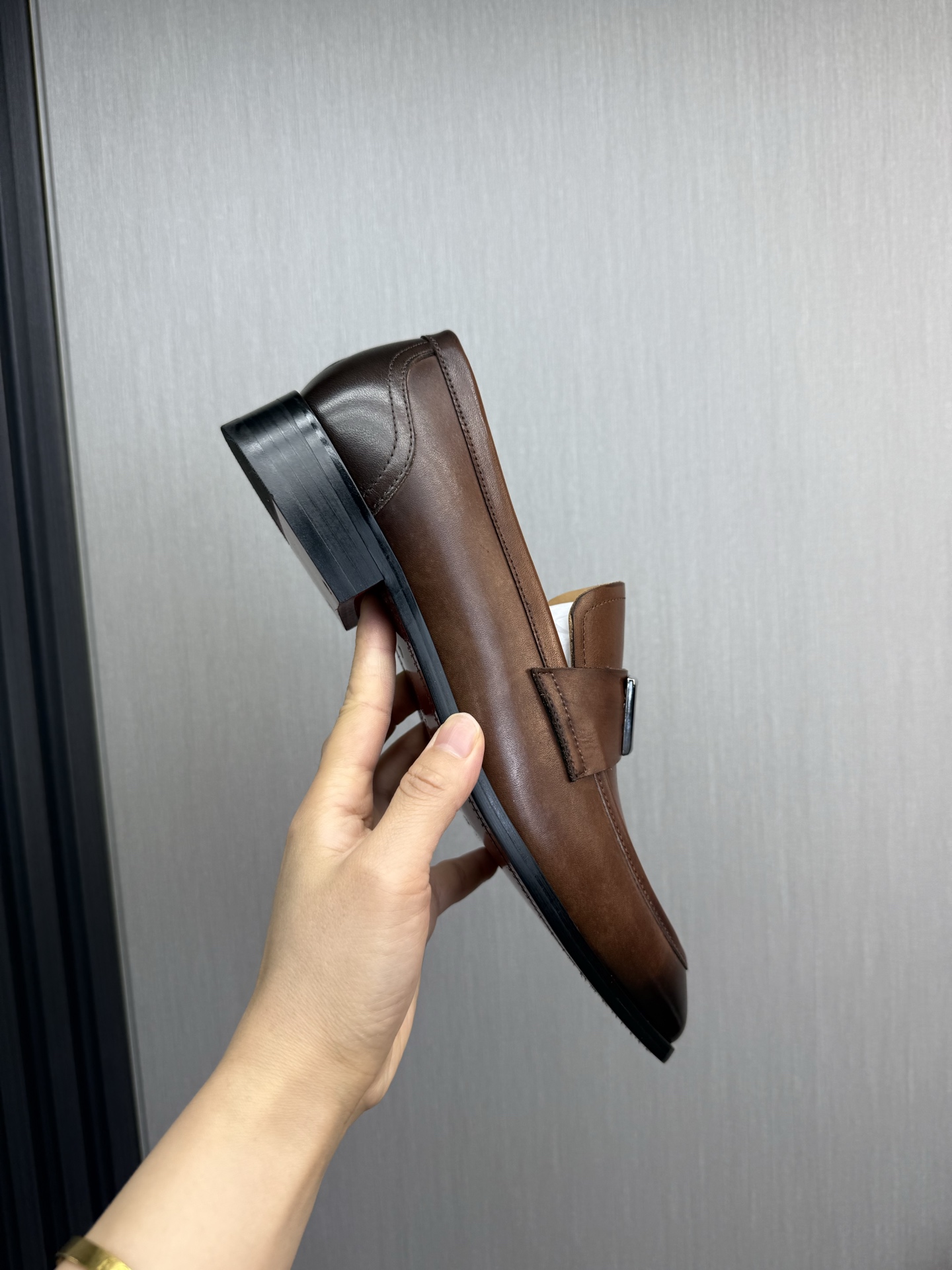 D&G men's leather shoes-25