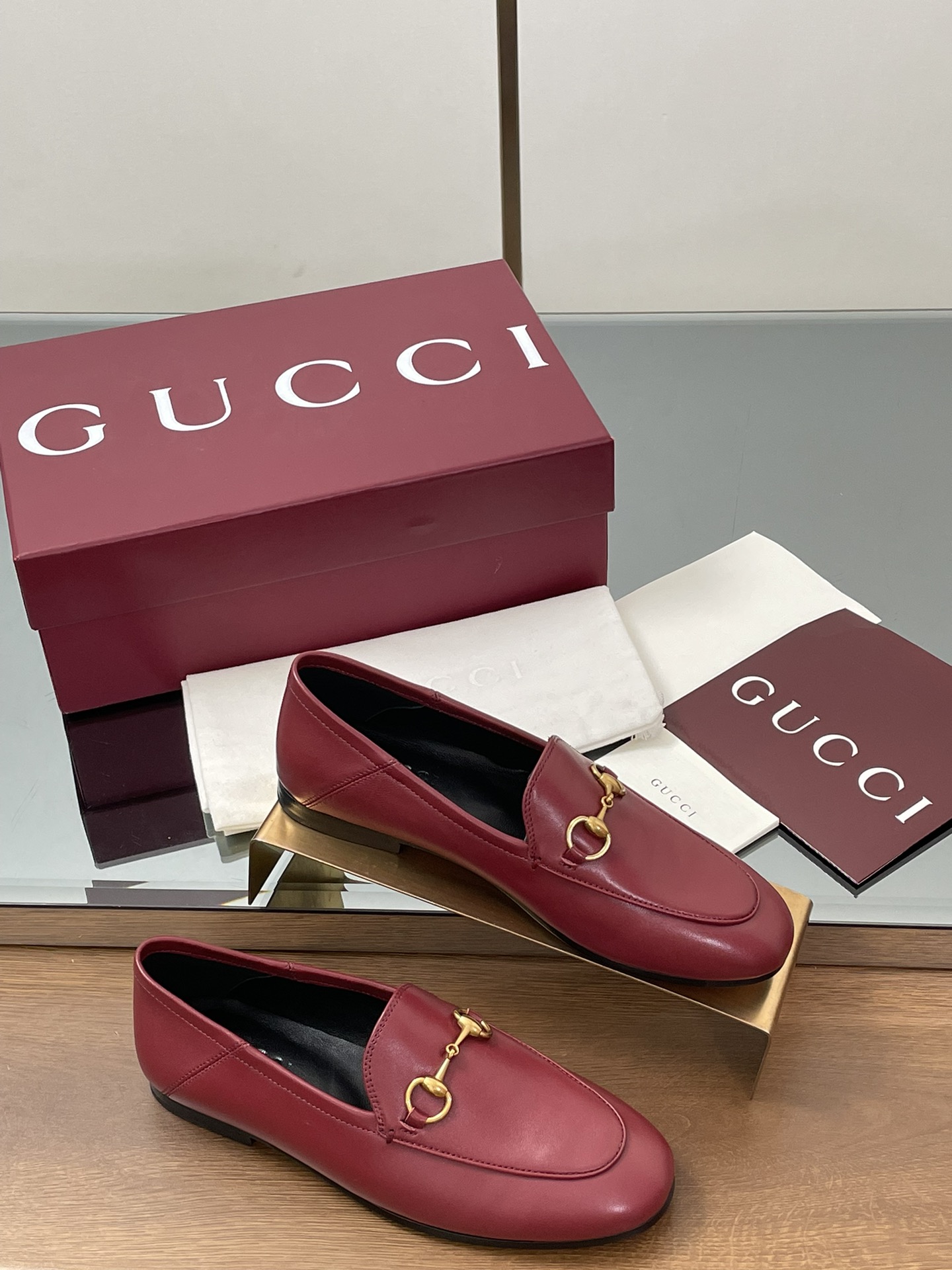 Gucci women's leather shoes-46