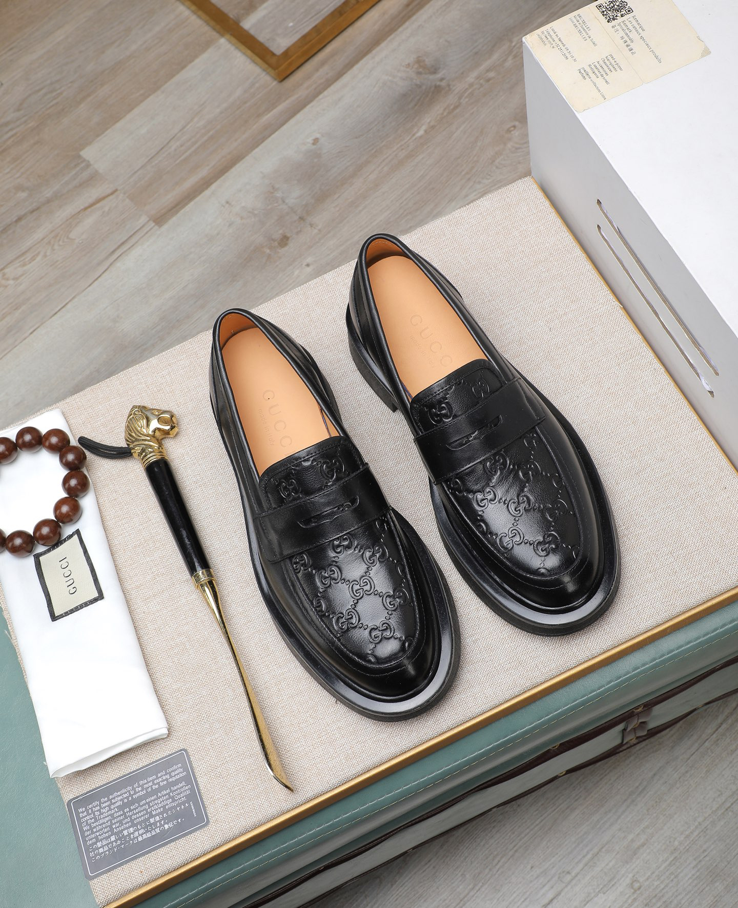 Gucci men's leather shoes-133