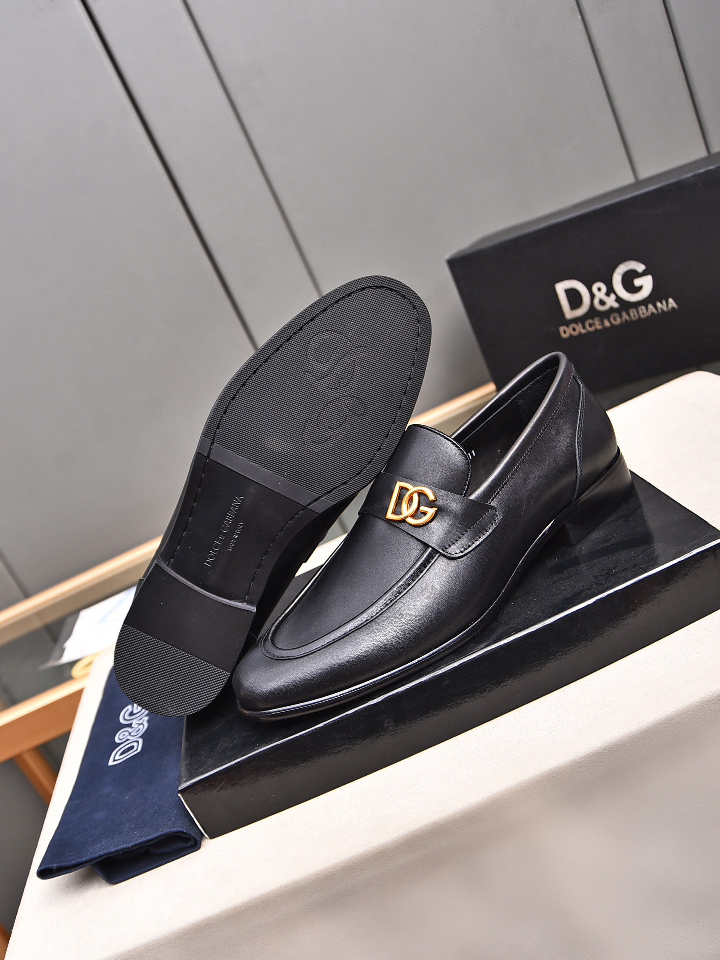 D&G men's leather shoes-13