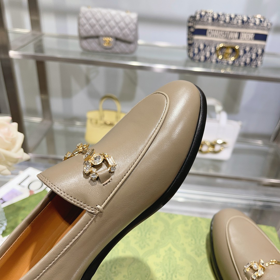Gucci women's leather shoes-27