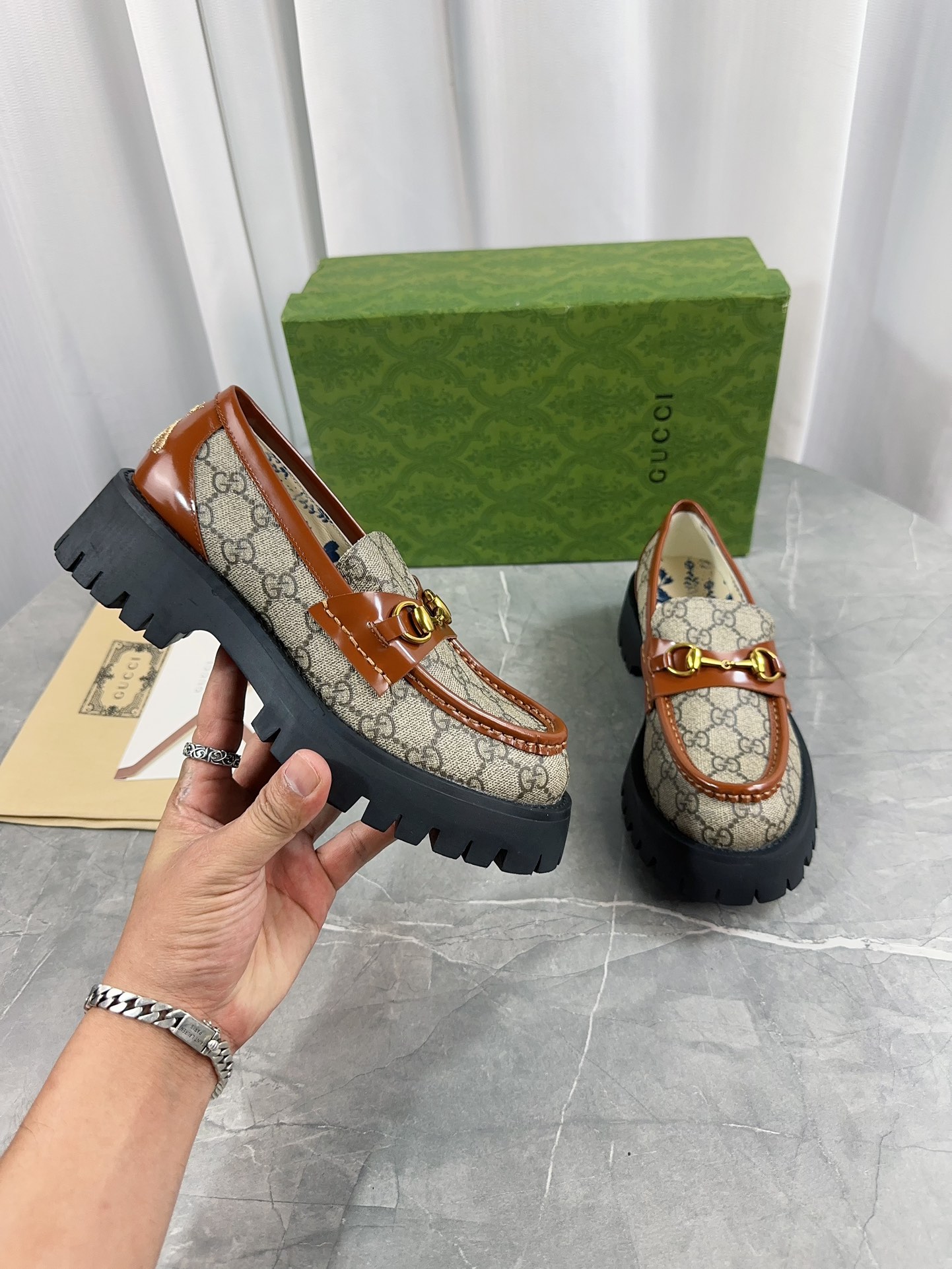 Gucci men's leather shoes-1