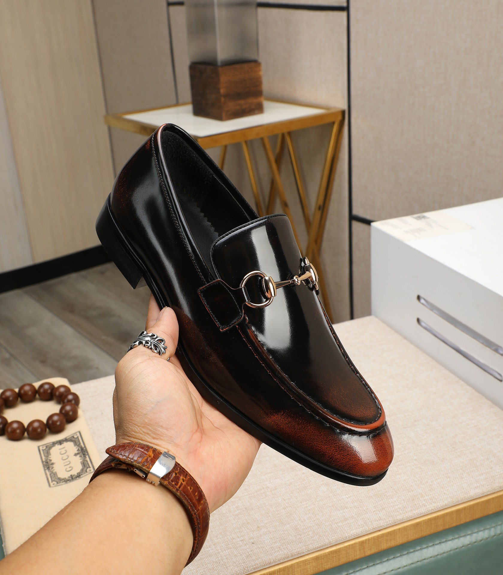 Gucci men's leather shoes-110