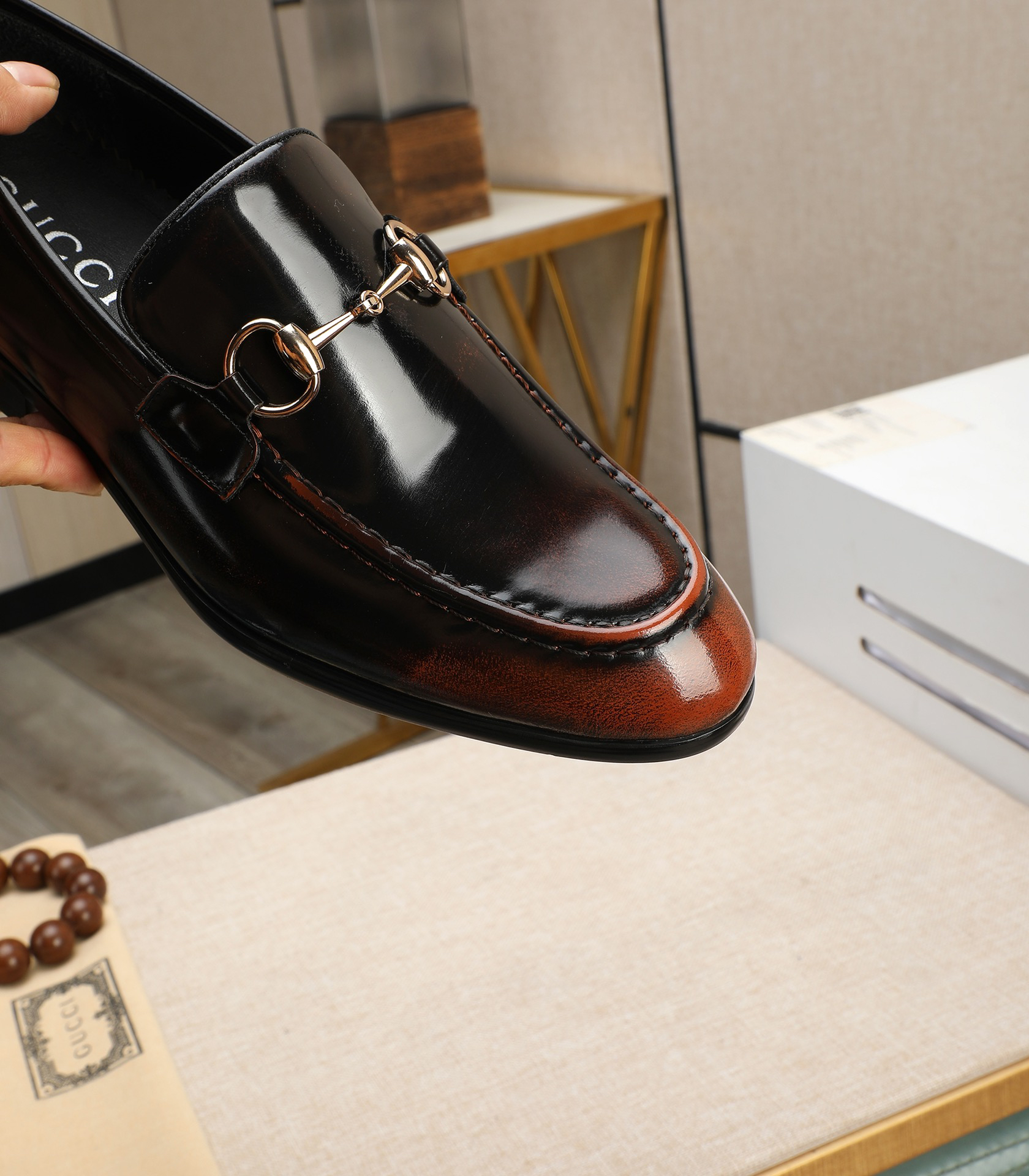 Gucci men's leather shoes-110