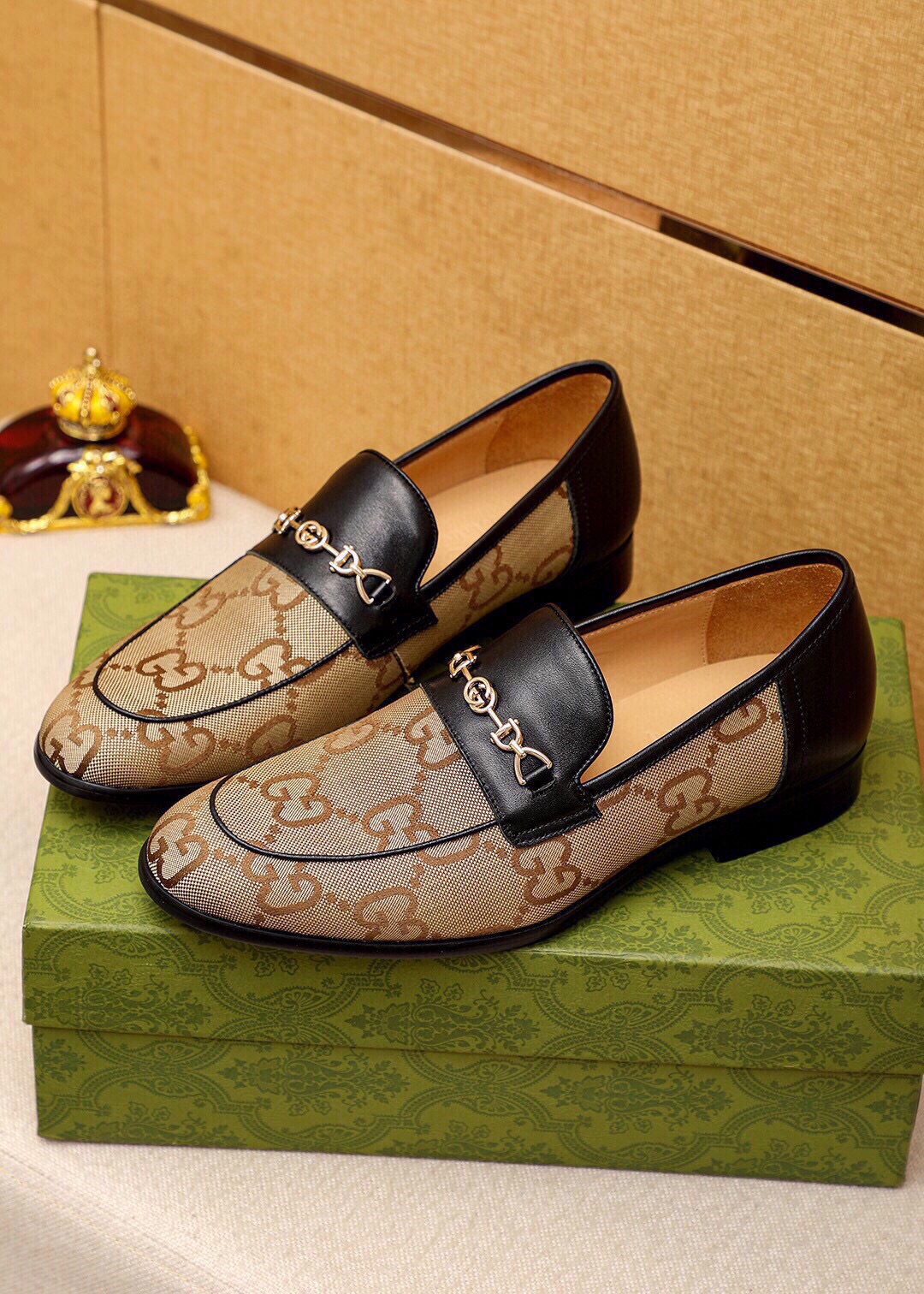 Gucci men's leather shoes-117