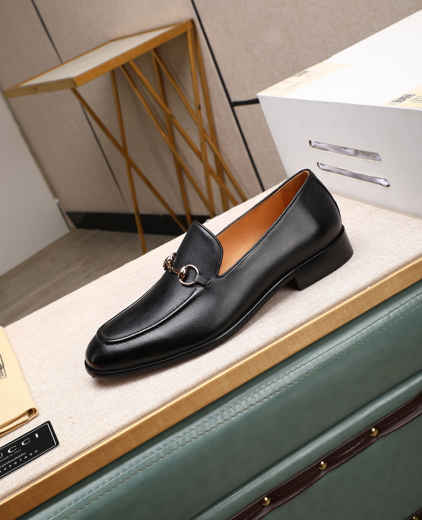 Gucci men's leather shoes-19