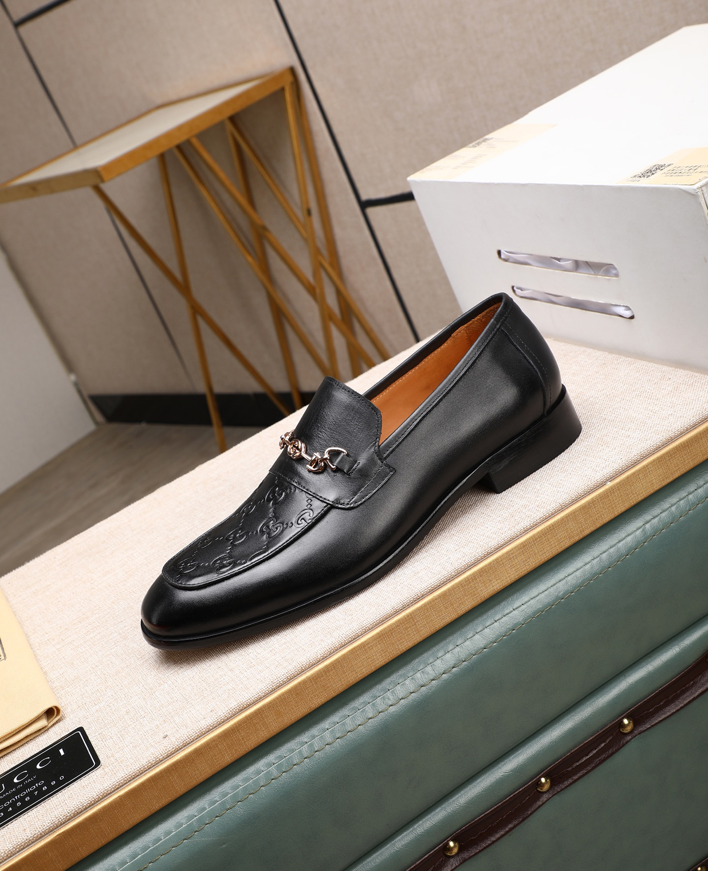 Gucci men's leather shoes-99