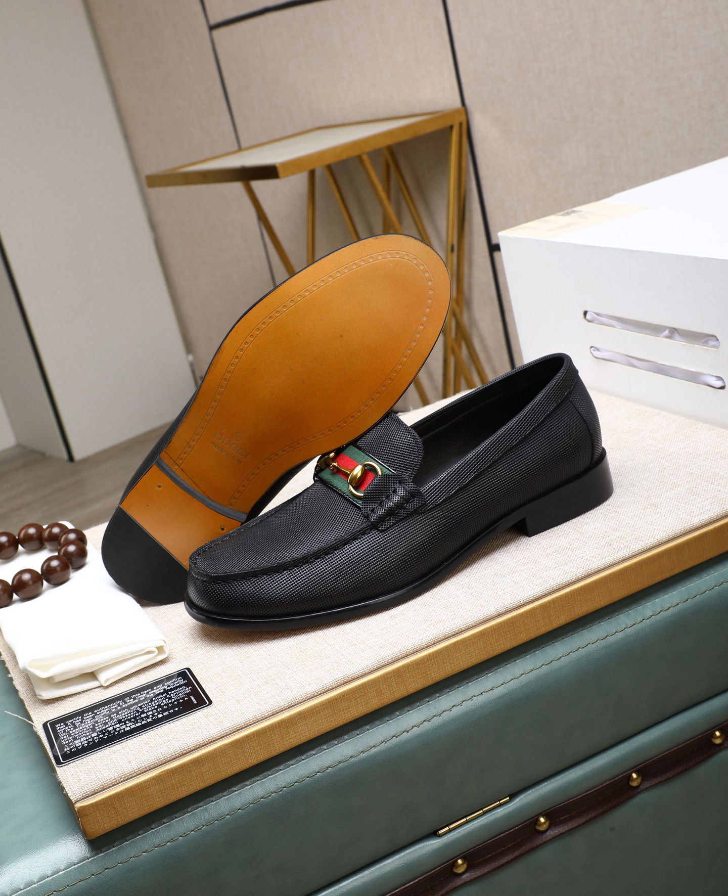 Gucci men's leather shoes-101