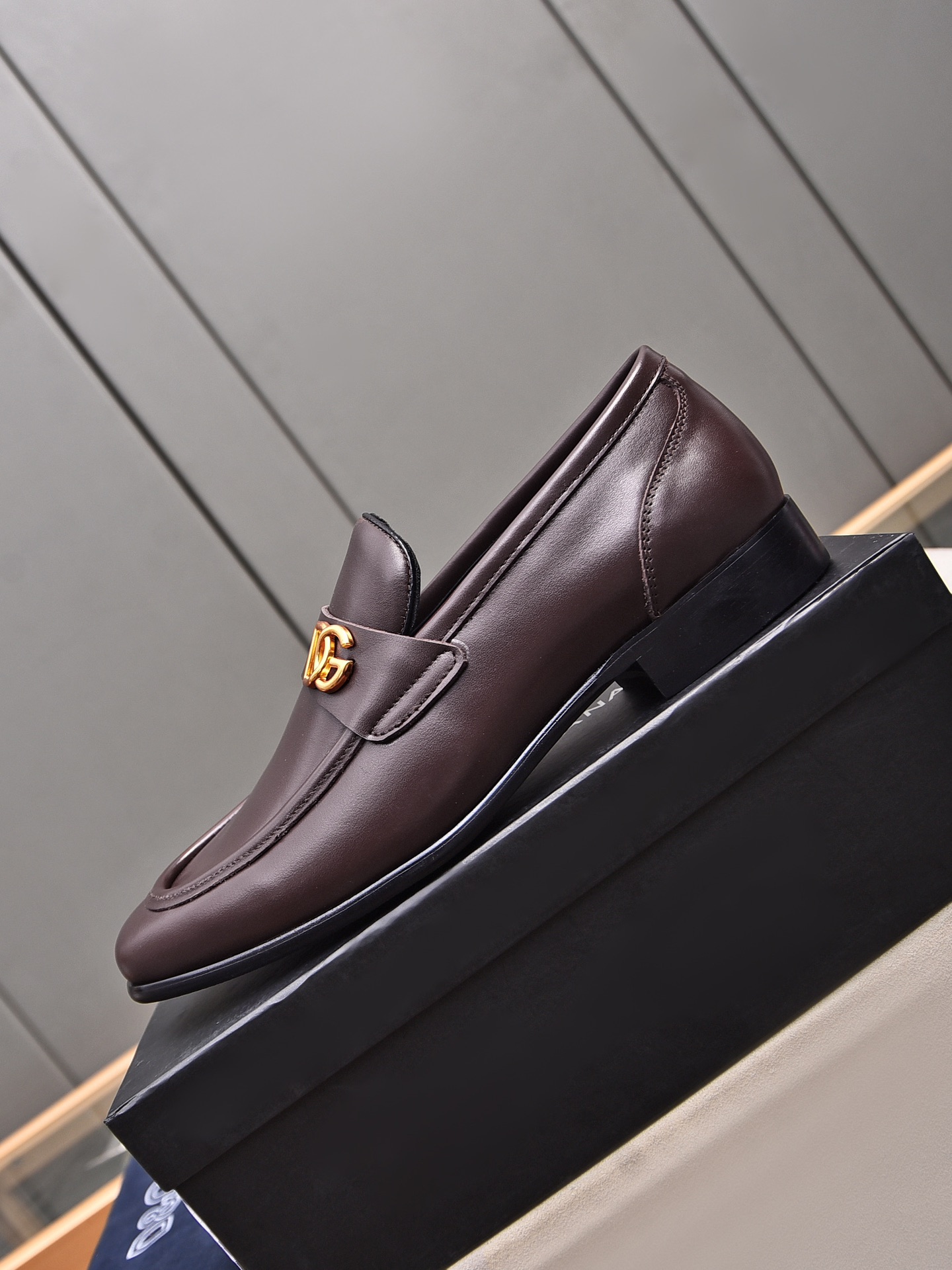 D&G men's leather shoes-17