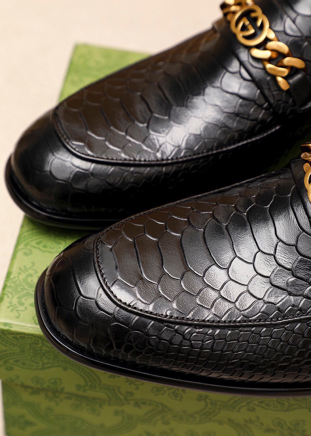 Gucci men's leather shoes-76