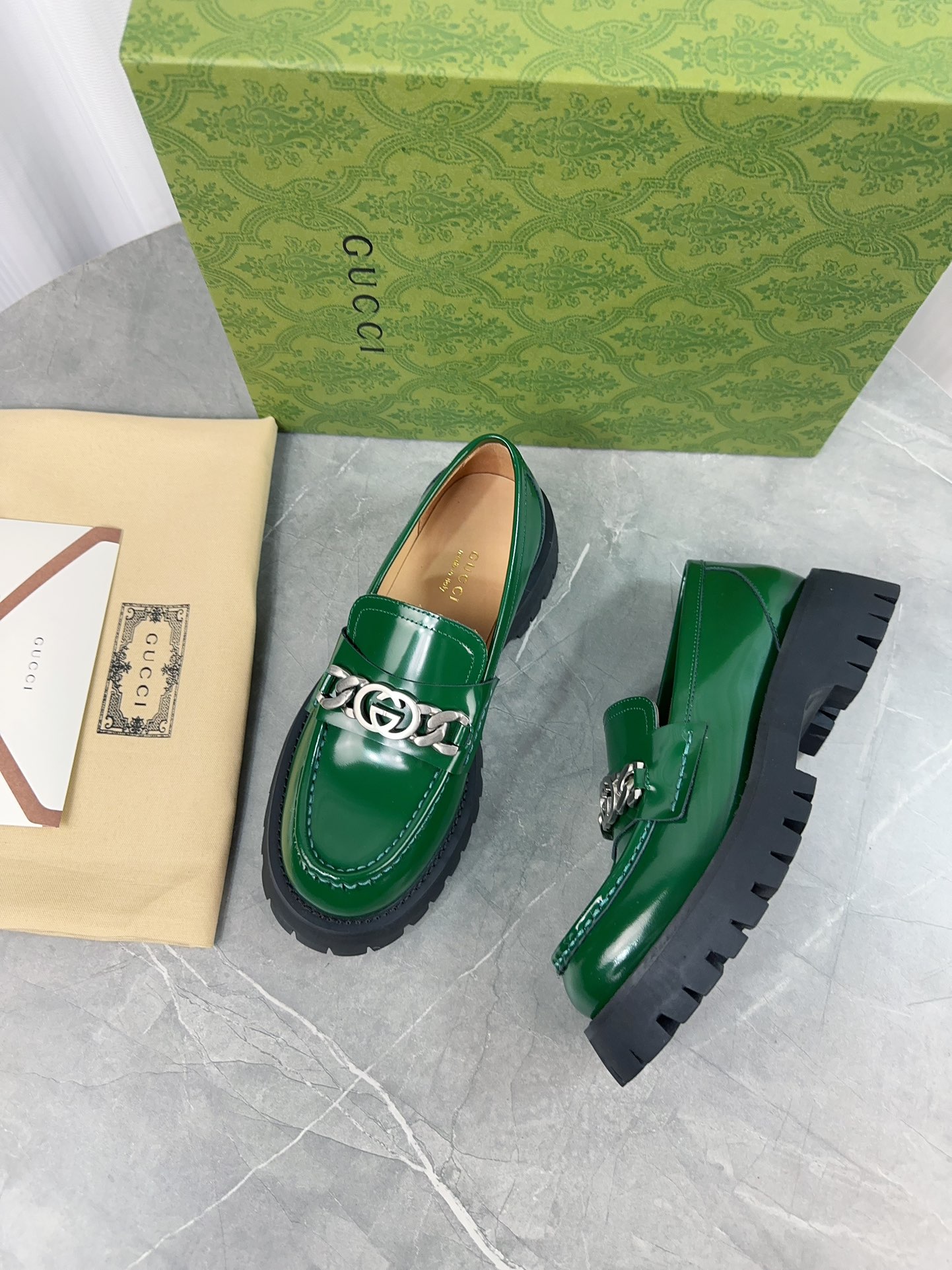 Gucci women's leather shoes-108