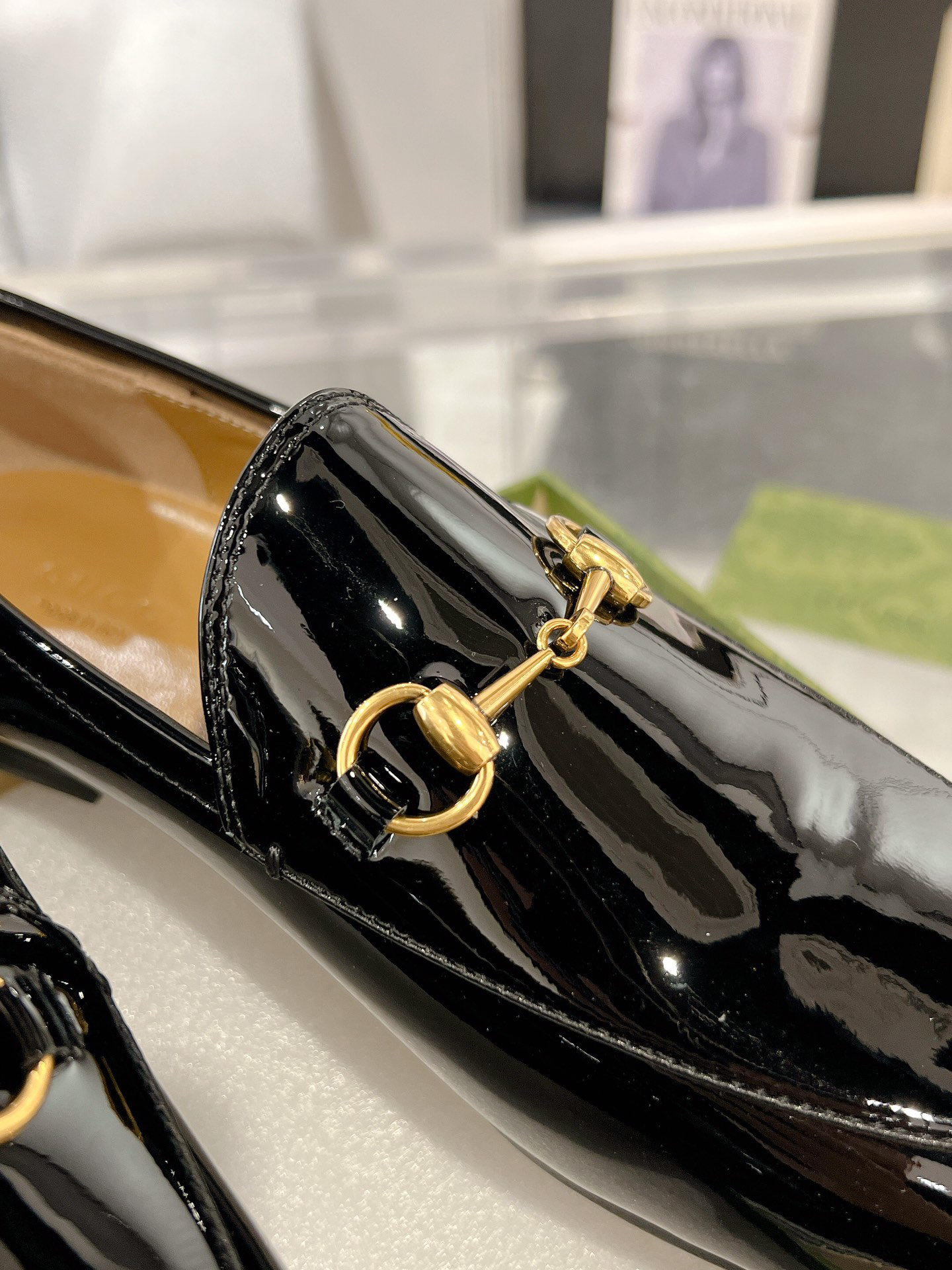 Gucci women's leather shoes-19