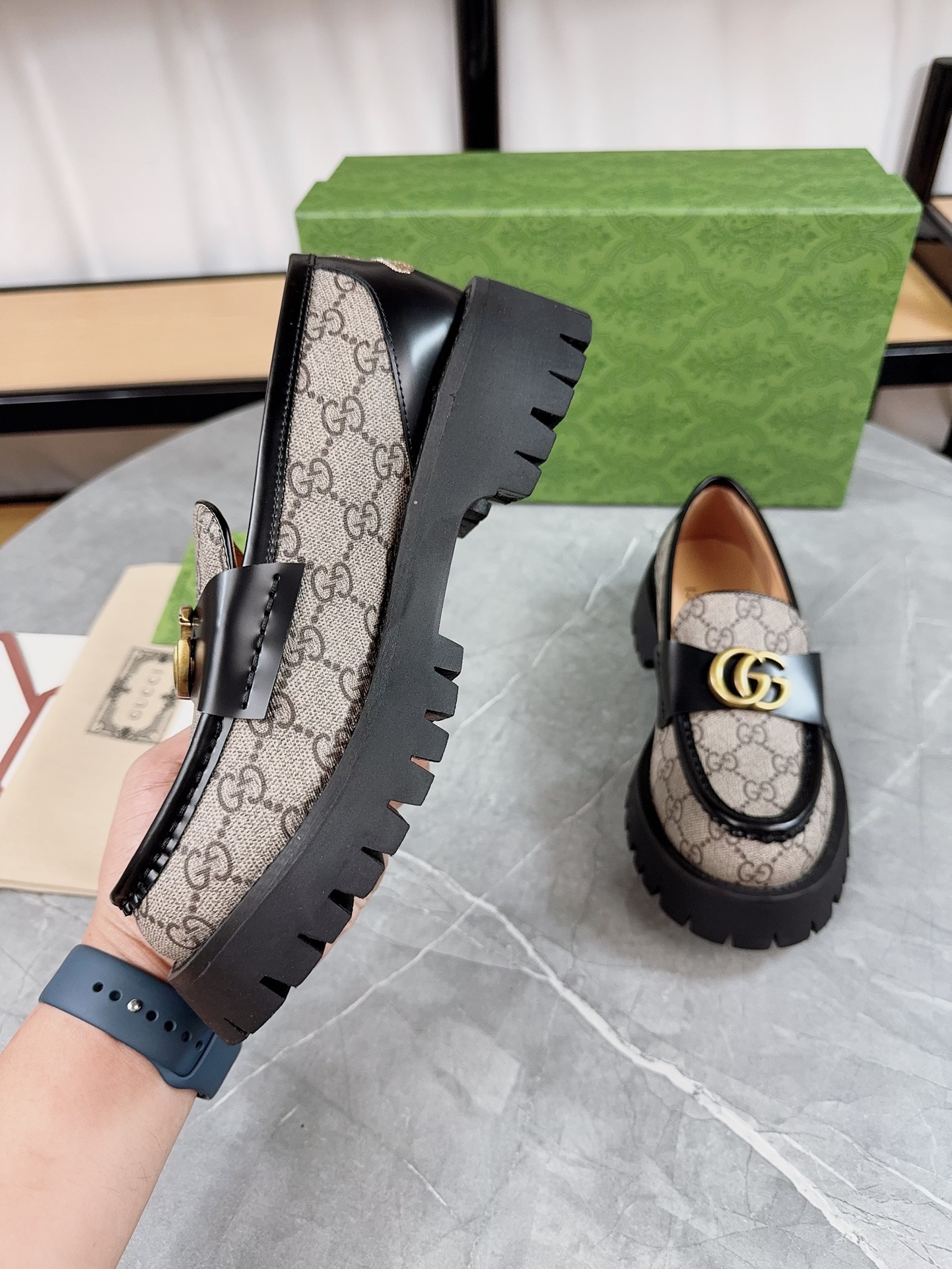 Gucci women's leather shoes-93