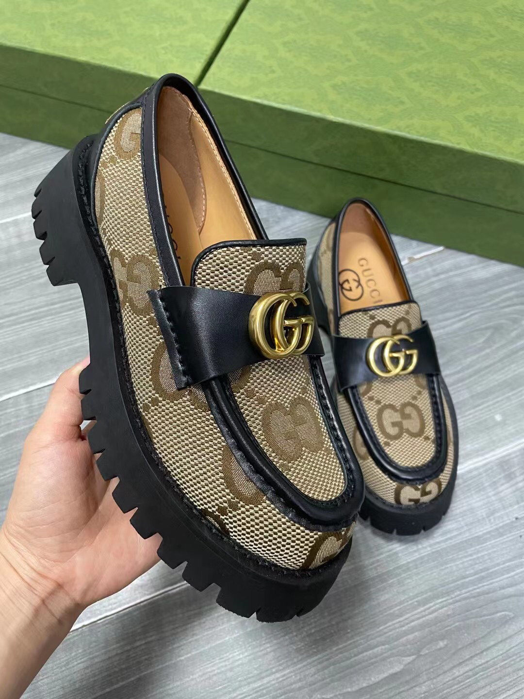 Gucci women's leather shoes-87