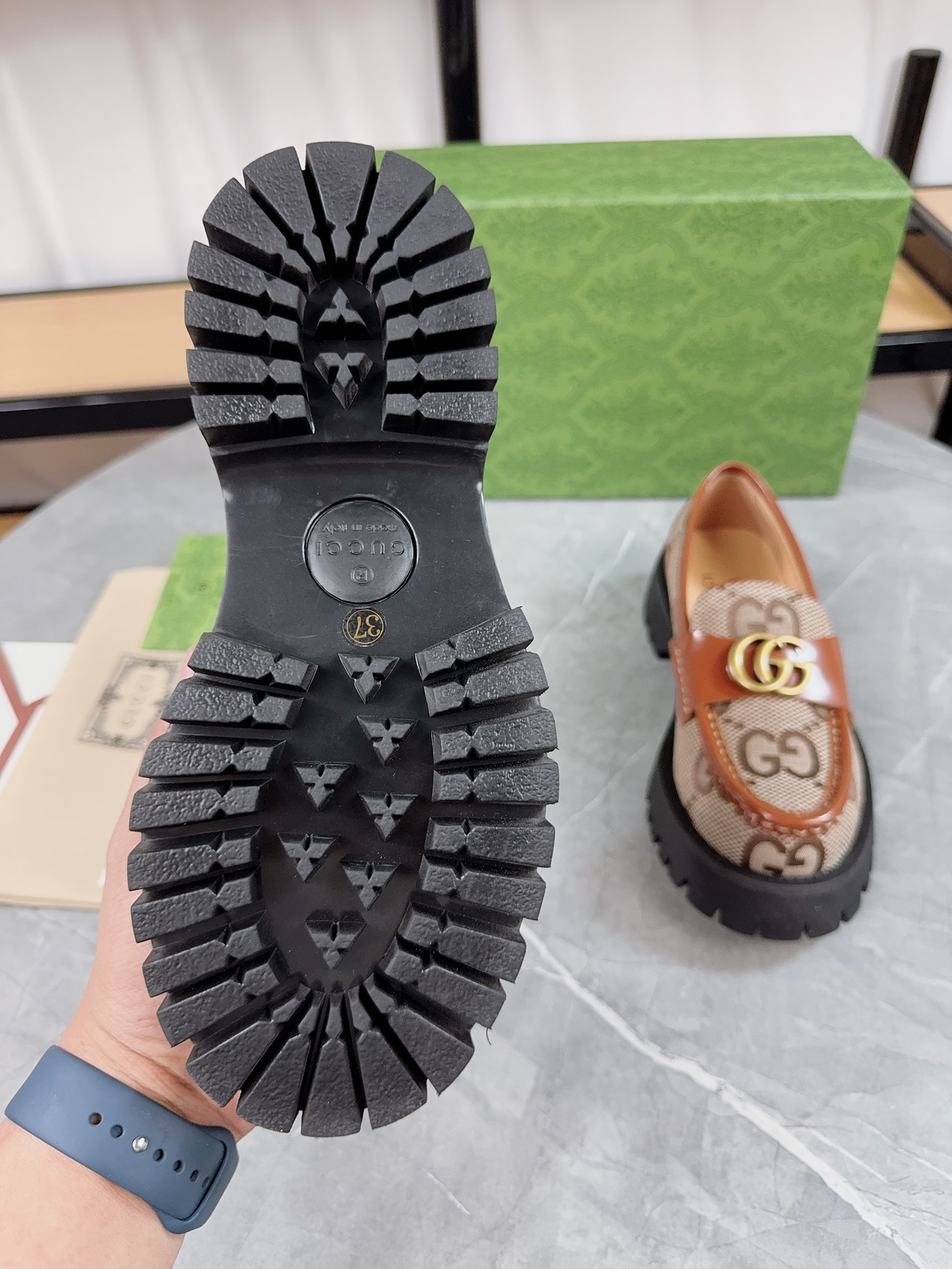 Gucci women's leather shoes-92