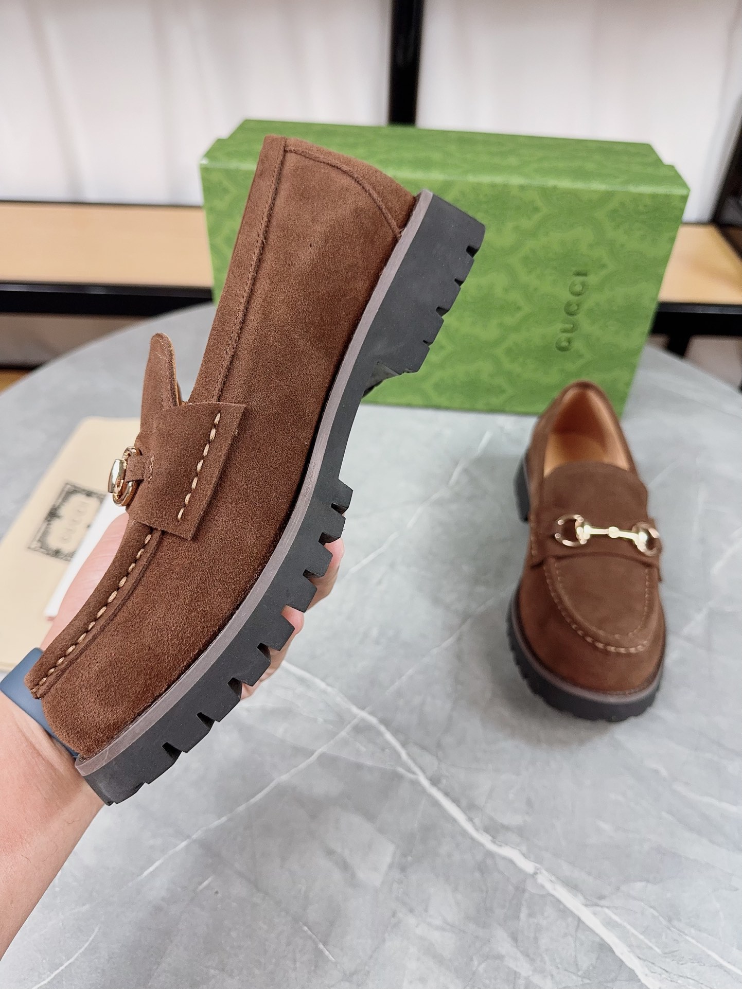 Gucci women's leather shoes-116