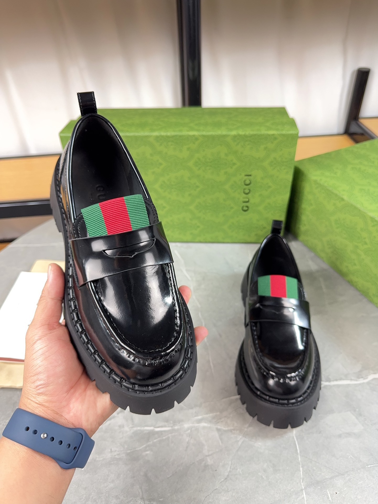 Gucci women's leather shoes-96