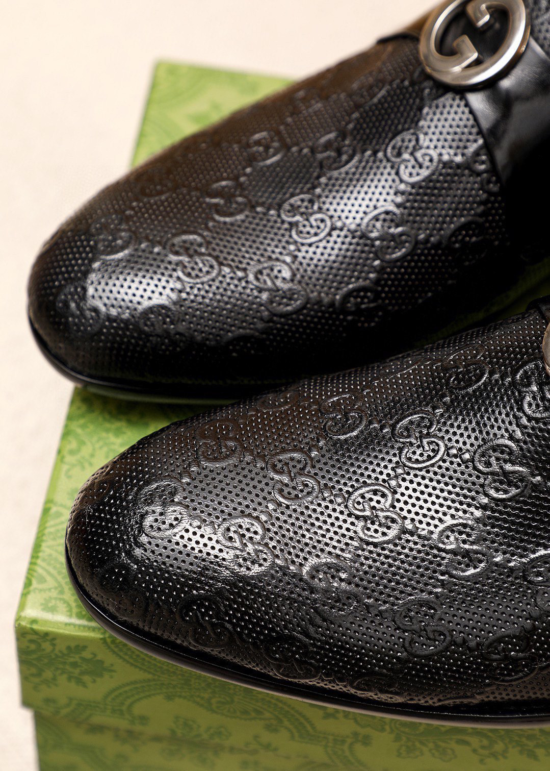 Gucci men's leather shoes-85