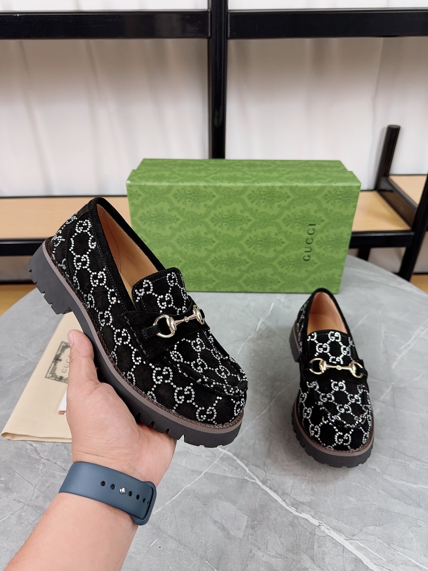 Gucci women's leather shoes-118