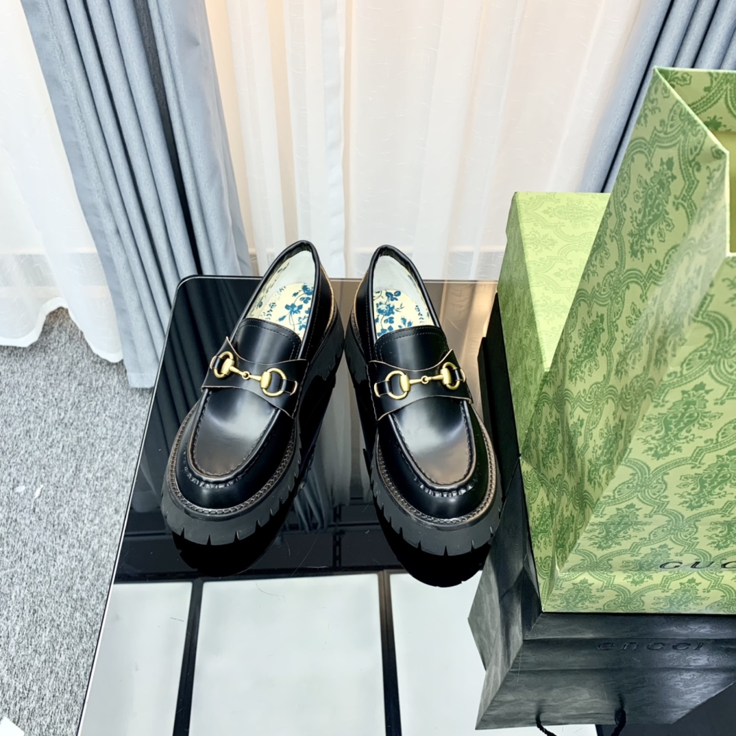 Gucci women's leather shoes-3