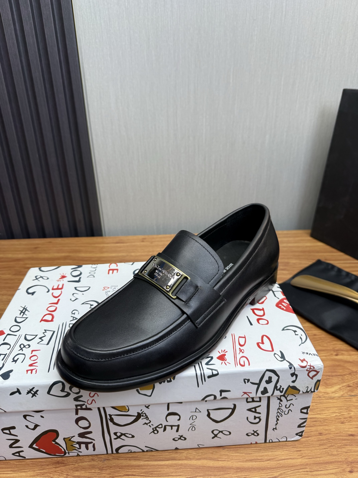 D&G men's leather shoes-22