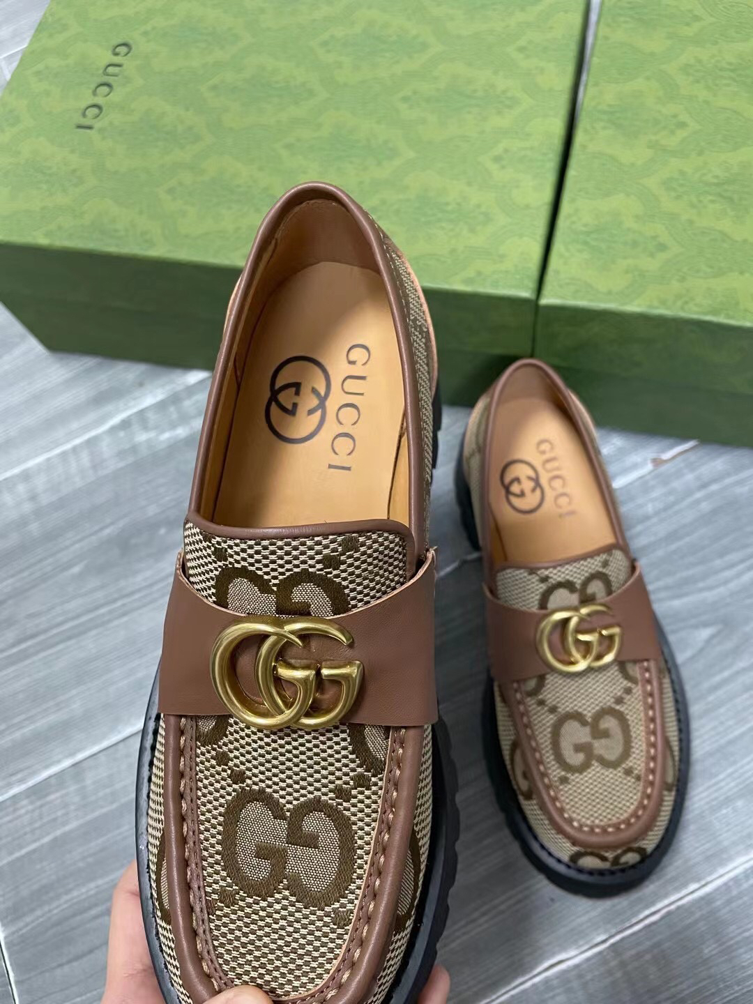 Gucci women's leather shoes-86