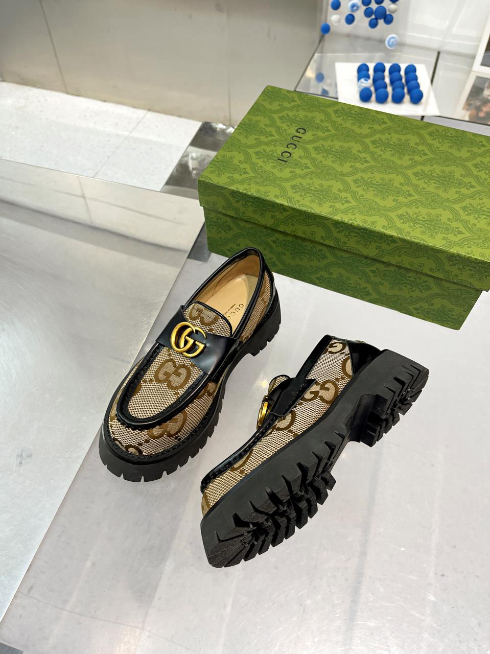 Gucci women's leather shoes-80