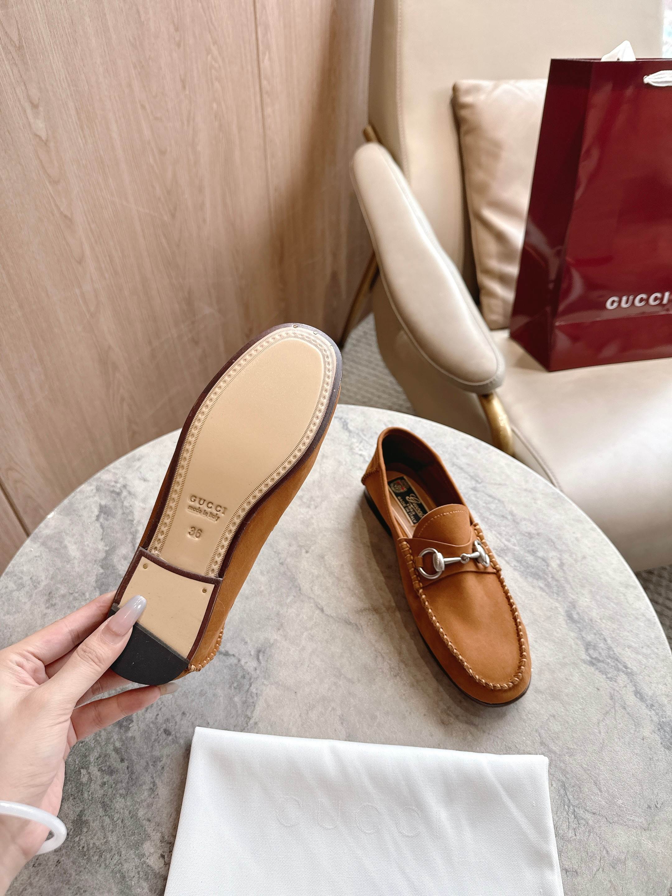 Gucci women's leather shoes-41