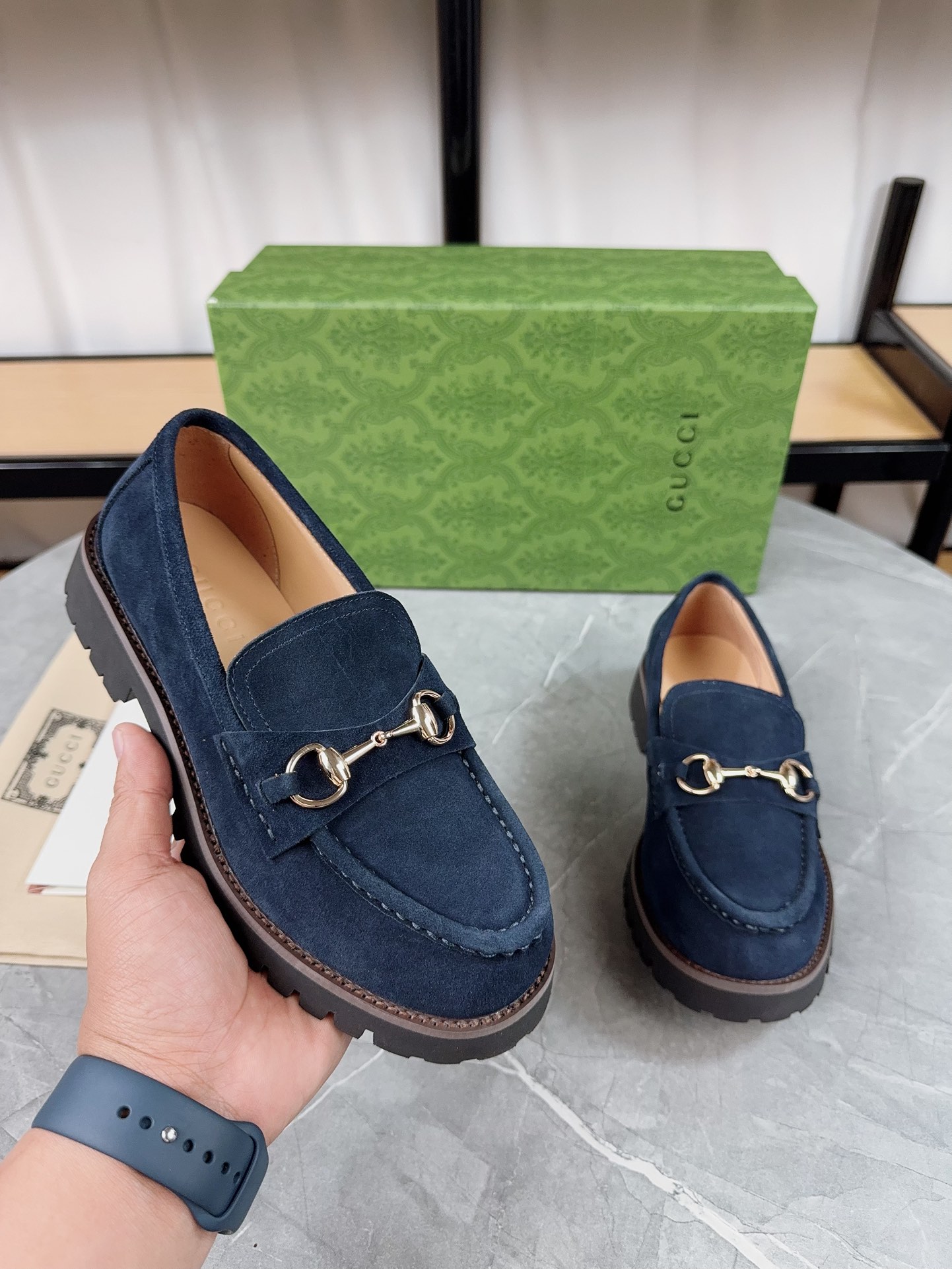 Gucci women's leather shoes-112