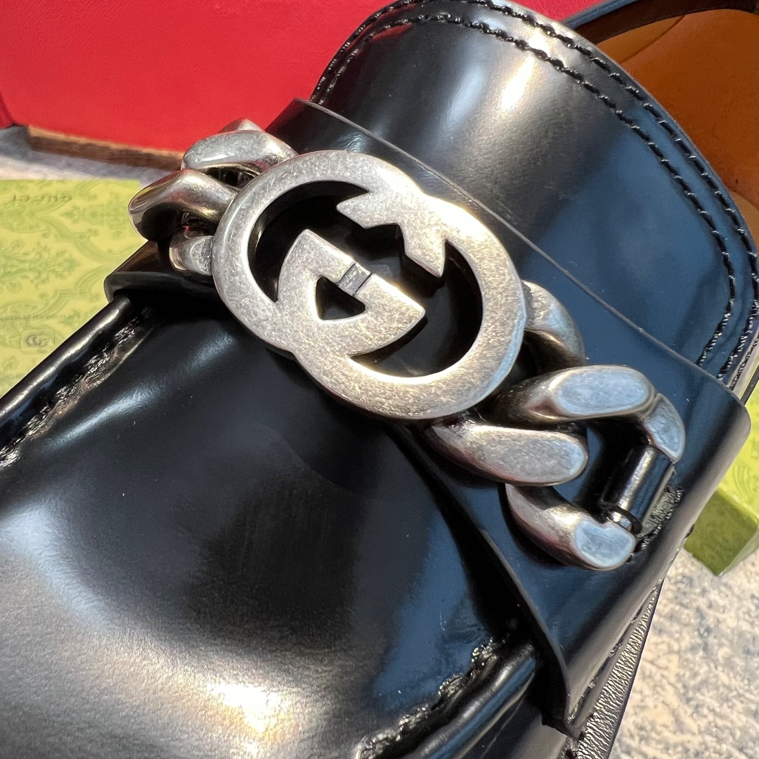 Gucci women's leather shoes-74