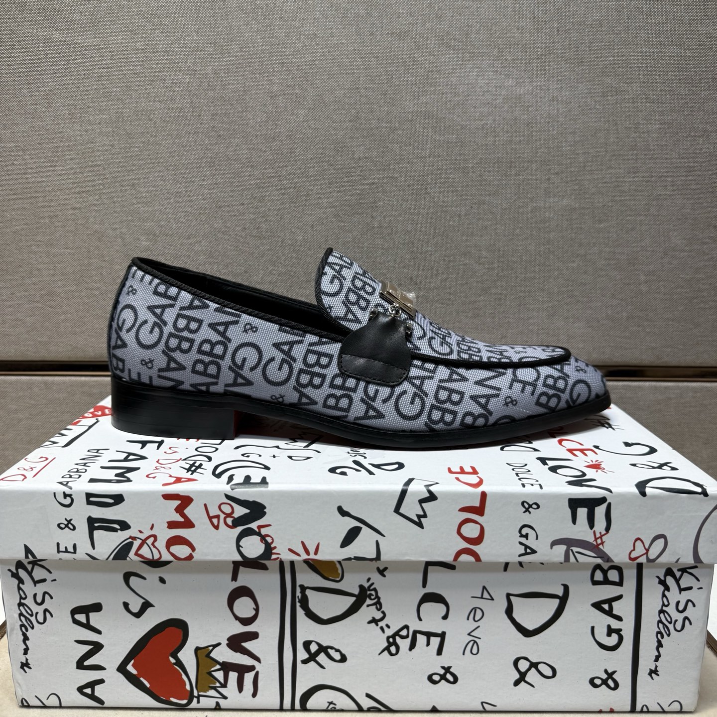 D&G men's leather shoes-108