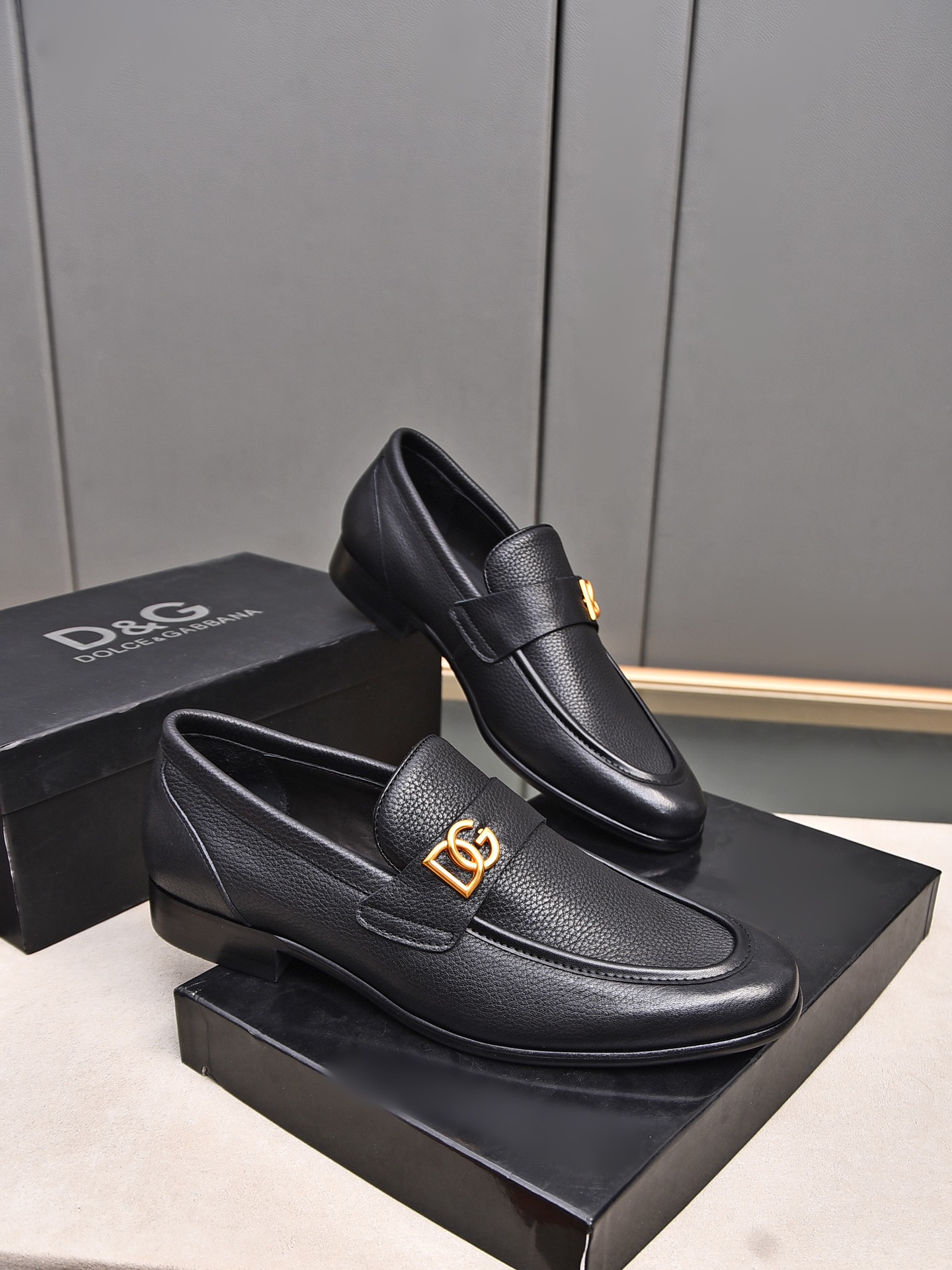 D&G men's leather shoes-16
