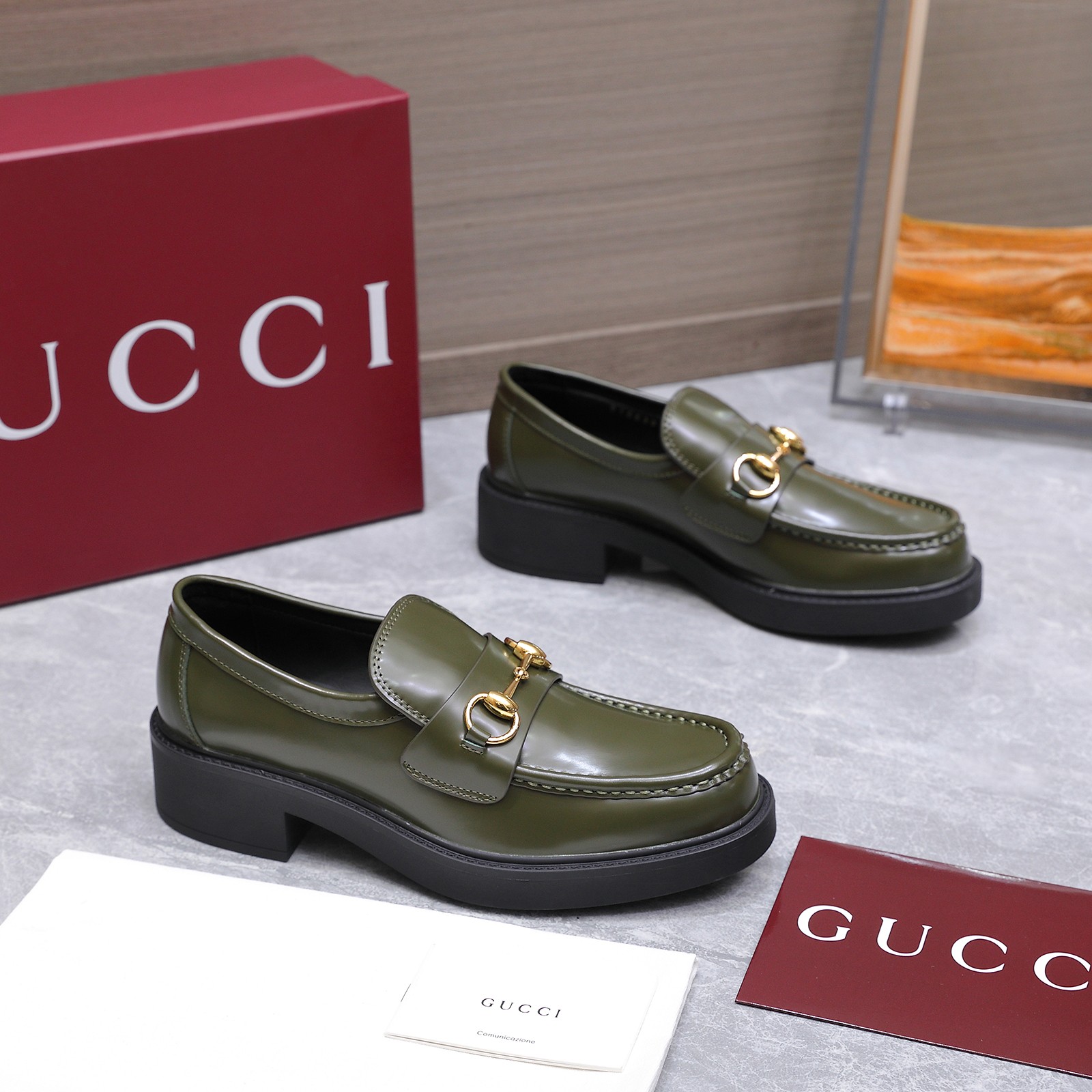 Gucci women's leather shoes-33