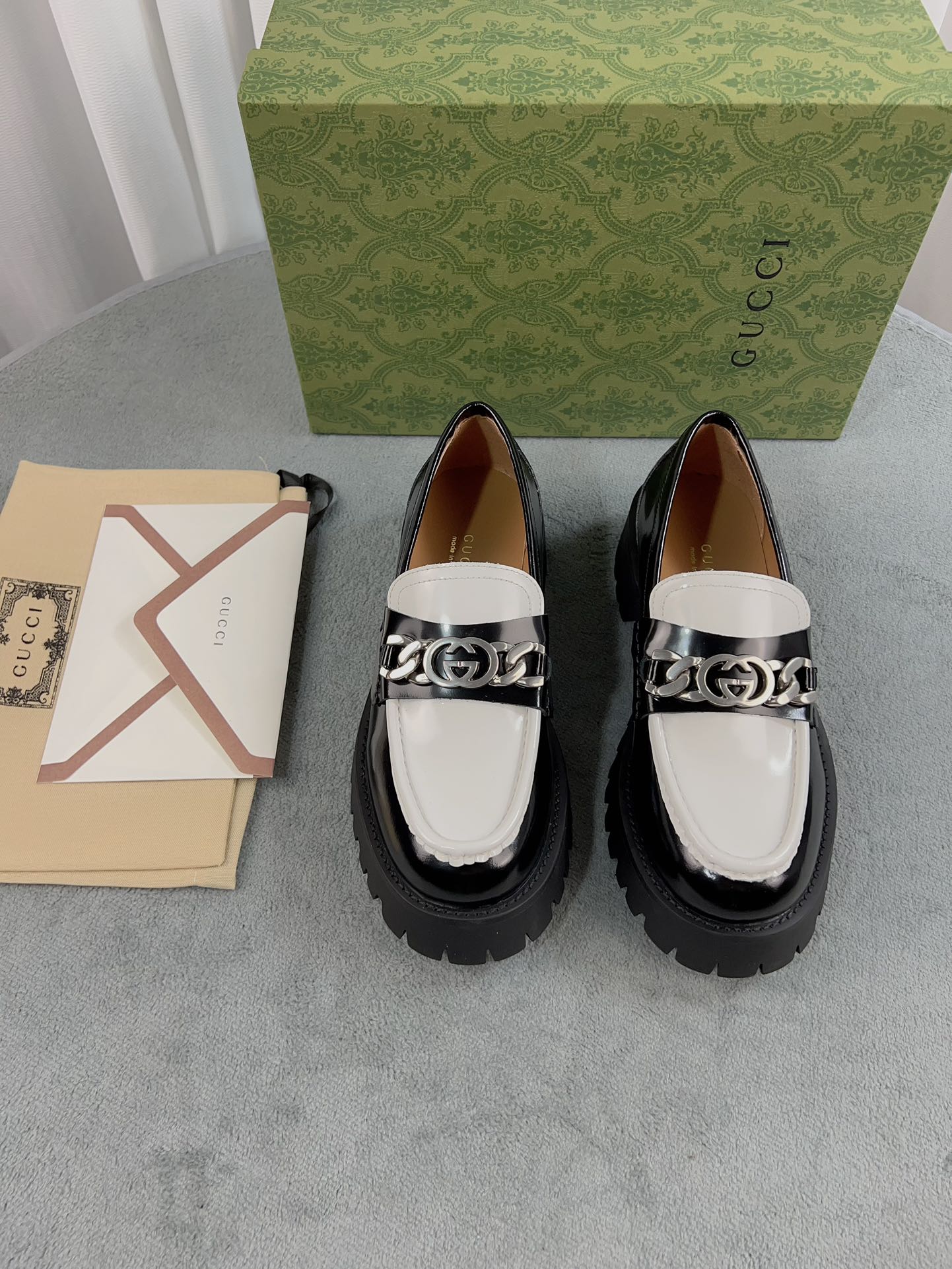 Gucci women's leather shoes-107