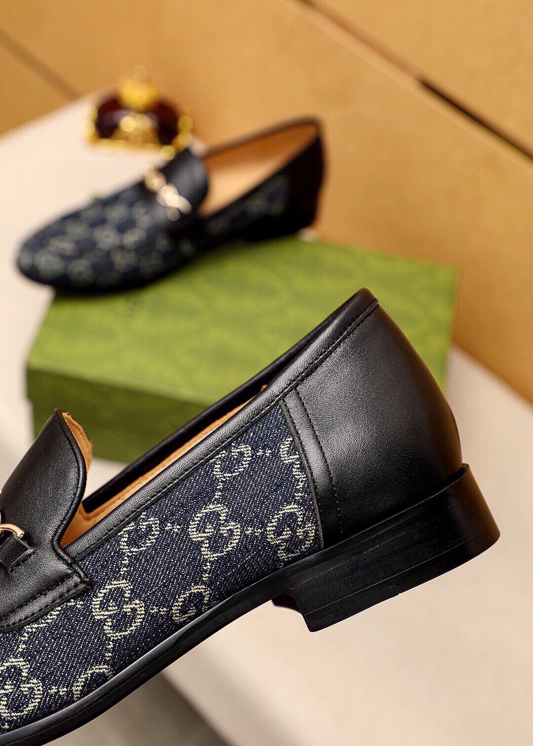 Gucci men's leather shoes-118